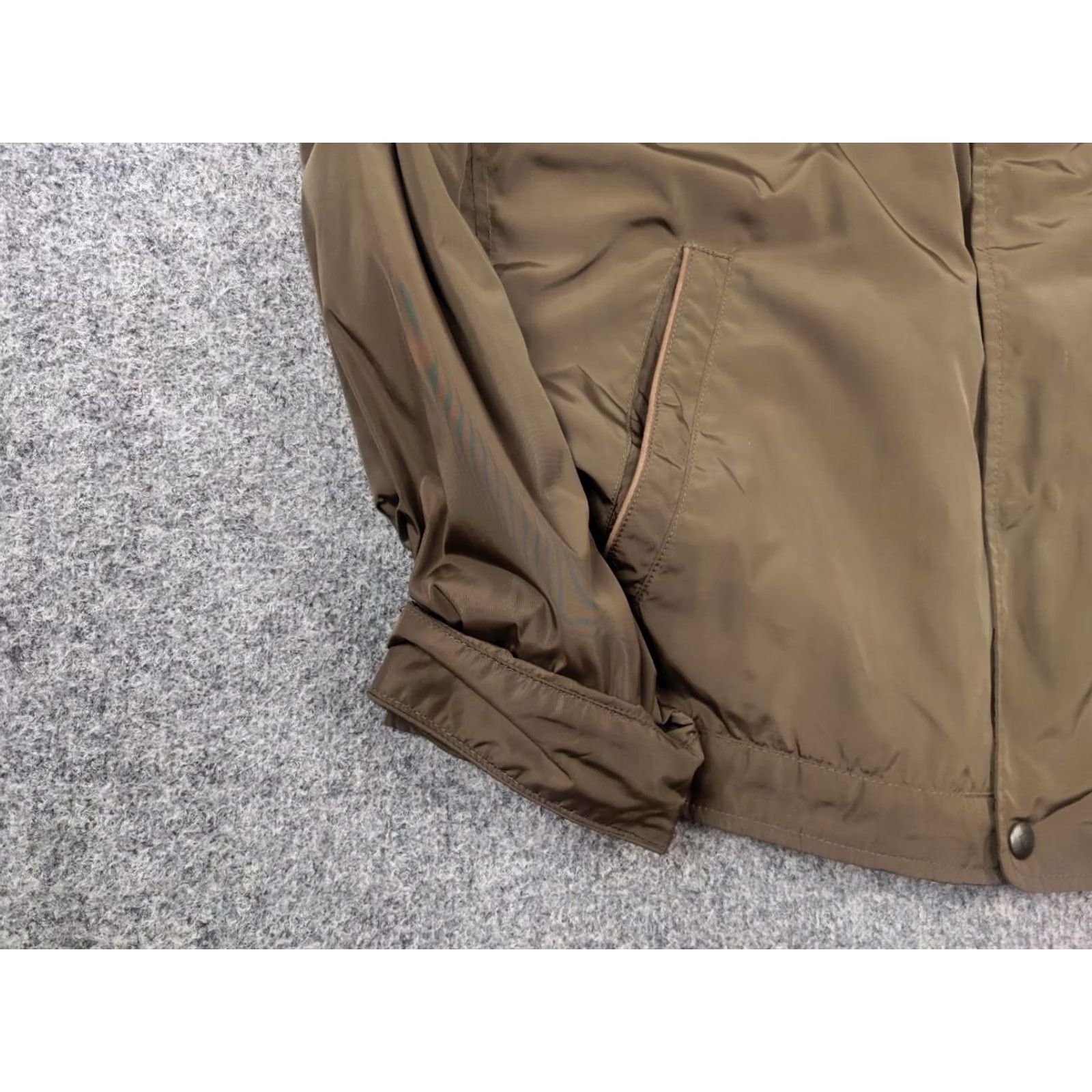 Massimo Dutti VINTAGE Massimo Dutti Nylon Brown Pocket Zip Hoodie Mens Jacket Size US XL / EU 56 / 4 - 6 Thumbnail