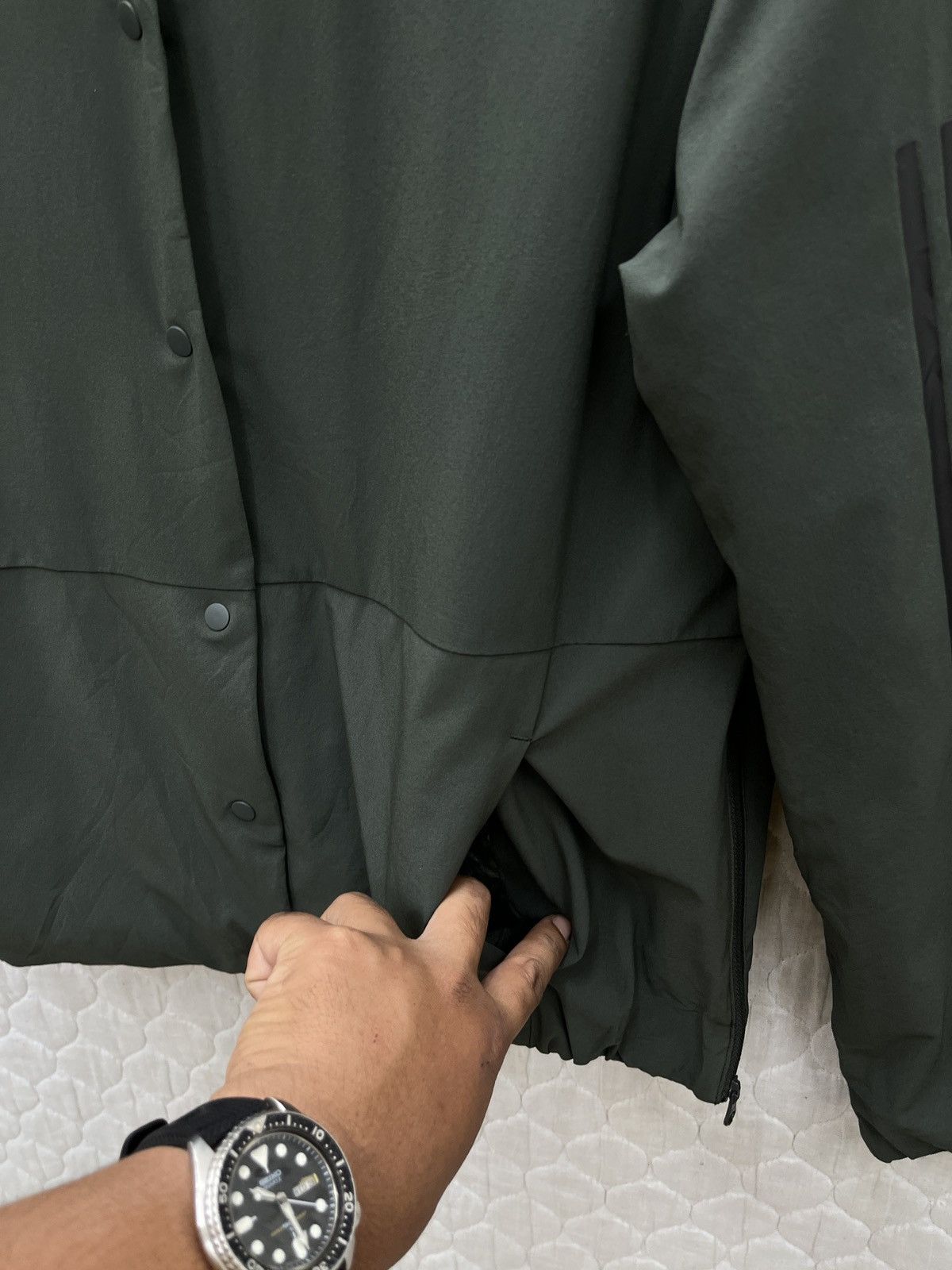 Adidas 🔥🔥🔥STEALS ADIDAS 3 STRIPE JACKET Size S / US 4 / IT 40 - 15 Thumbnail