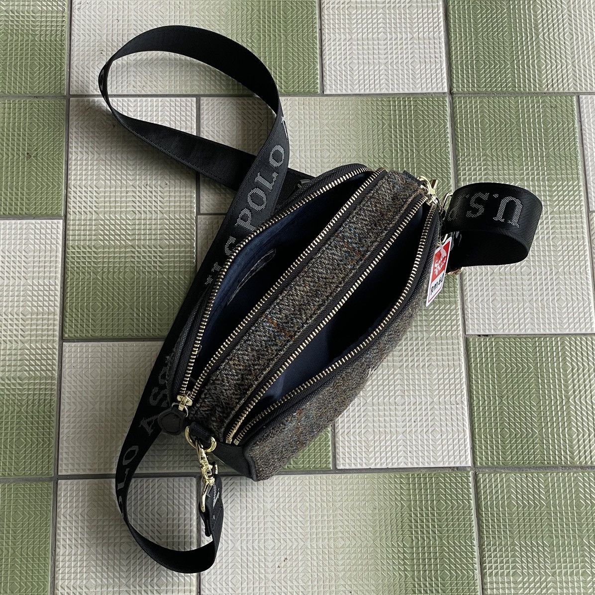 Harris Tweed × U.S. Polo Assn. 🔥 RARE U.S POLO ASSN X HARRIS TWEED WOOL CROSSBODY Size ONE SIZE - 10 Thumbnail