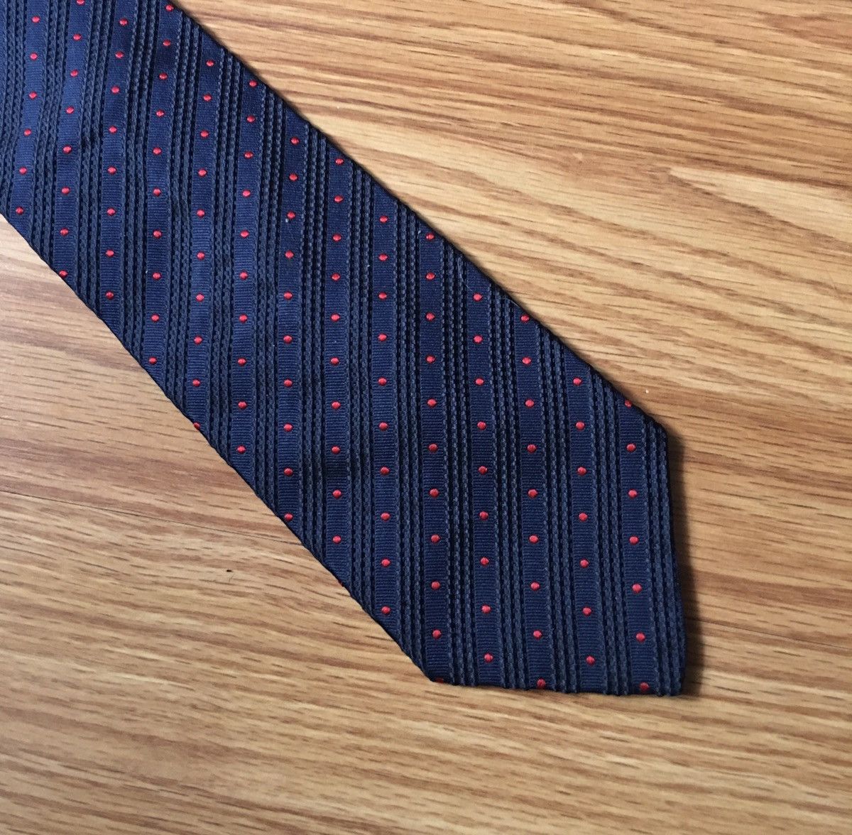 Christian Dior Monsieur Christian Dior Dark Blue Red Polka Dots Silk Mens Neck Tie Size ONE SIZE - 6 Thumbnail