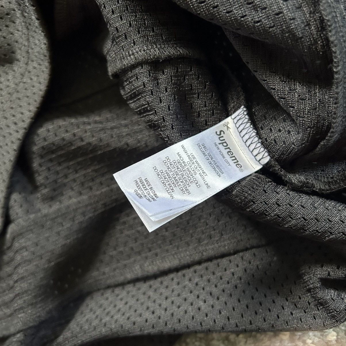 Supreme MARiTHÉ + FRANÇOiS GiRBAUD POLYMESH iCE HOCKEY JERSEY BLACK Size US XL / EU 56 / 4 - 3 Thumbnail