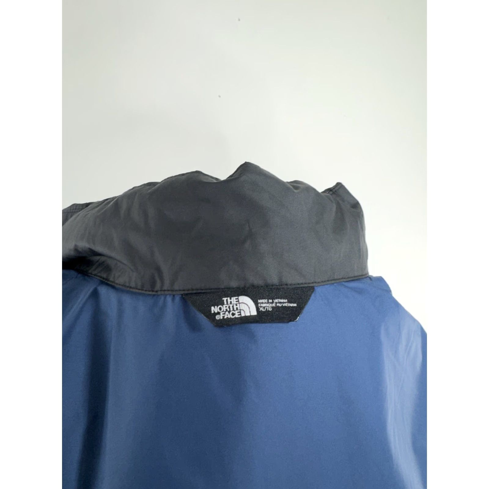 The North Face The North Face Blue Moon Brewing Company - Vest - Mens XL - Blue Quilted Full Zip - Recycled Polyester Size US XL / EU 56 / 4 - 5 Thumbnail