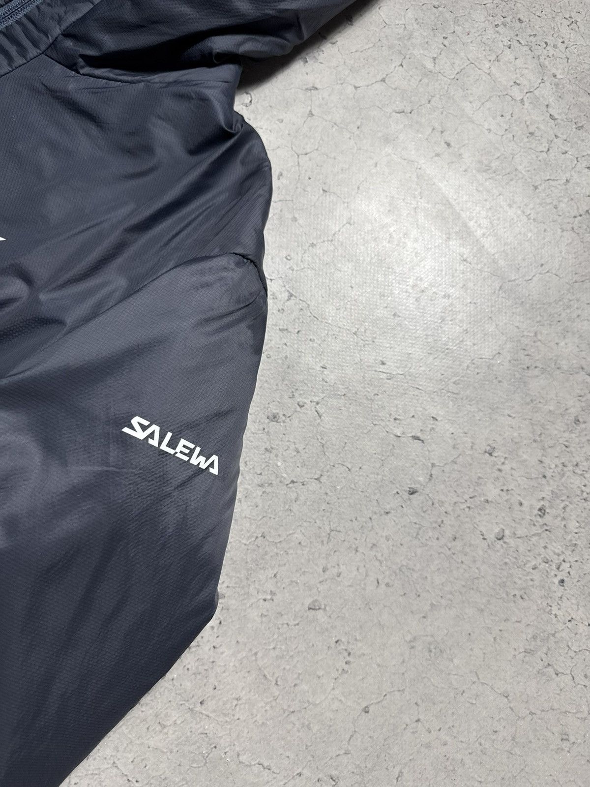 SALEWA Salewa Outdoor Puffer Jacket Size M Size US M / EU 48-50 / 2 - 5 Thumbnail