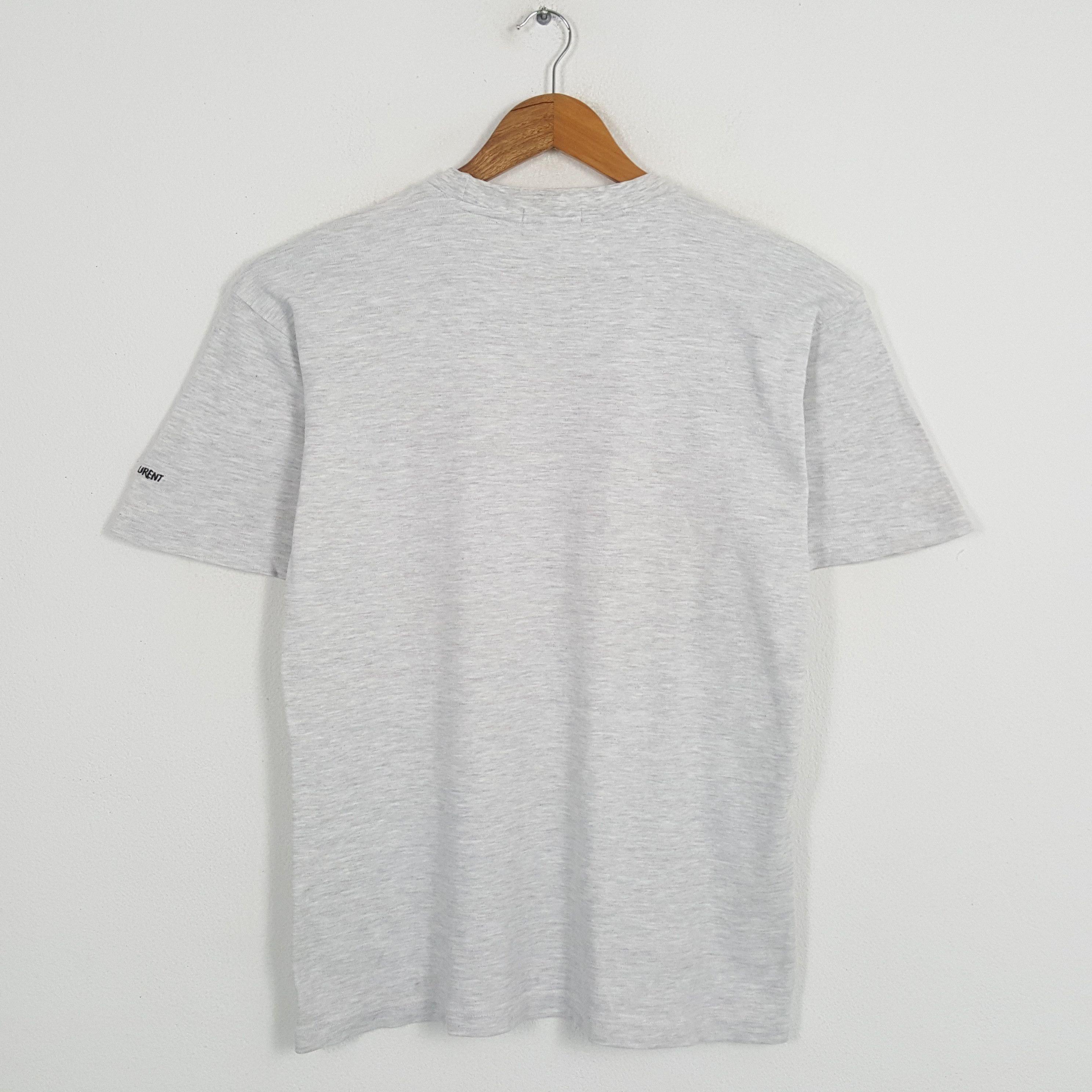 Vintage × Yves Saint Laurent Vintage YVES SAINT LAURENT Italian Fashion Brand T-Shirts Size US L / EU 52-54 / 3 - 3 Thumbnail