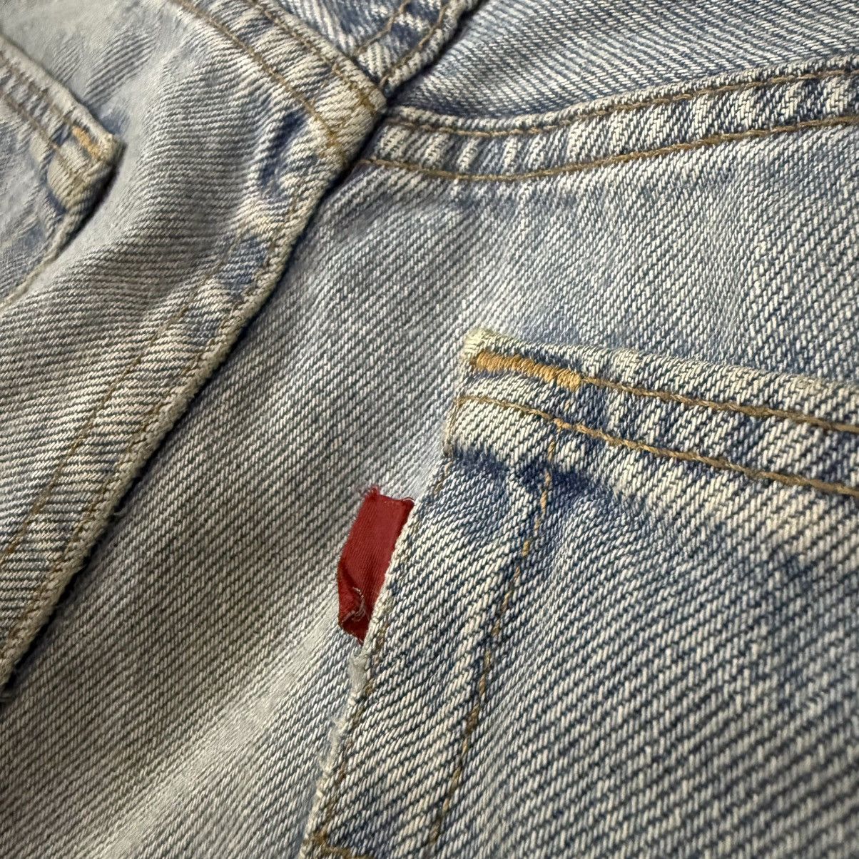 Levi's Vintage Clothing Vintage 1998 Levis 501 Aging Faded Dirty Denim Made in USA Size US 32 / EU 48 - 9 Thumbnail