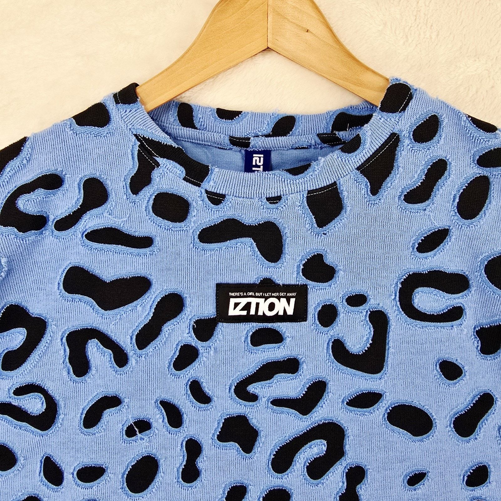 Other Bangboy X Iztion Boxy Shirt Mens Medium Blue Leopard Size US M / EU 48-50 / 2 - 3 Thumbnail