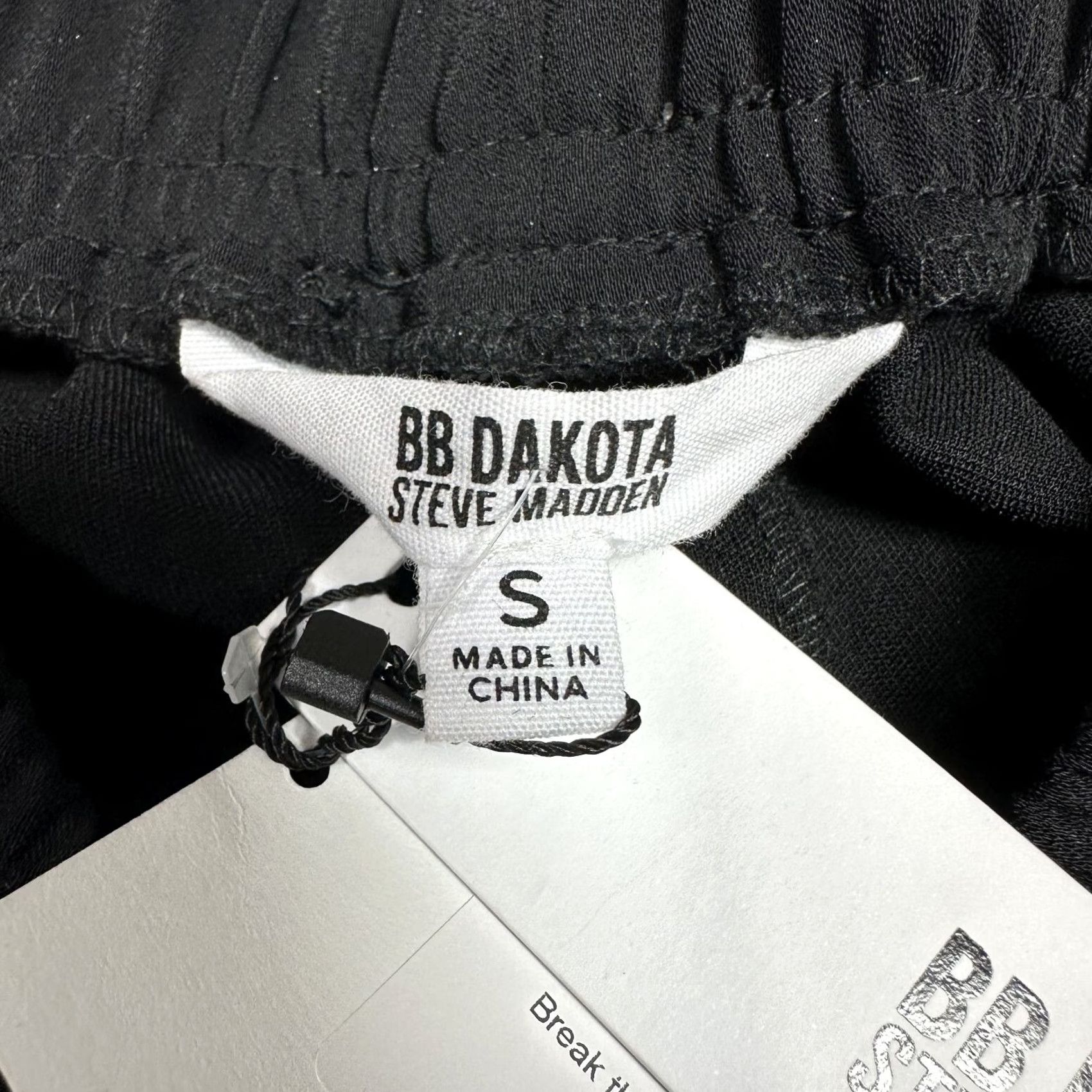 BB Dakota BB Dakota Steve Madden Black Jogger Pants Pull On High Rise Side Stripe Sz S NWT Women Size 28" / US 6 / IT 42 - 4 Thumbnail