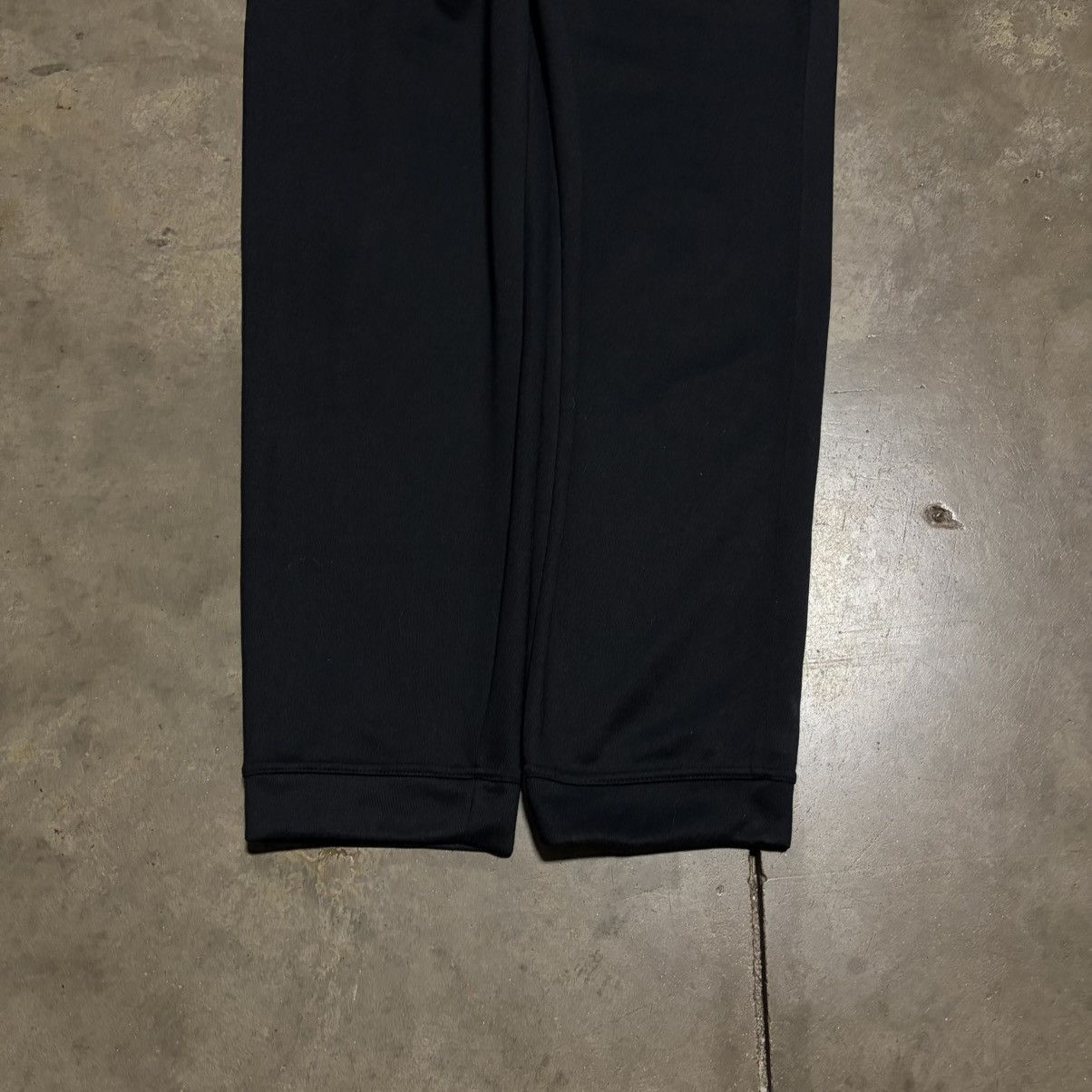 Nike Nike Iowa Hawkeyes Track Sweatpants DriFit On Field Swoosh Size US 32 / EU 48 - 3 Thumbnail