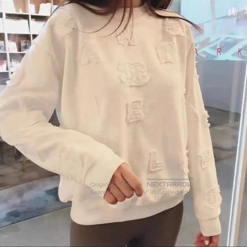 Chanel Chanel White Women's Sweatshirt with Logo Design . Size S / US 4 / IT 40 - 7 Thumbnail