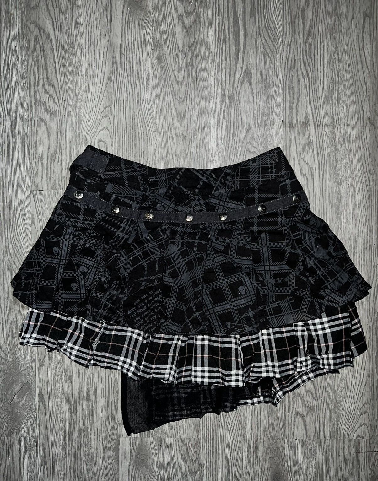 Seditionaries Rare H.ANARCHY wrapped layers skirt ☠️🩸 Size 27" / US 4 / IT 40 - 19 Thumbnail