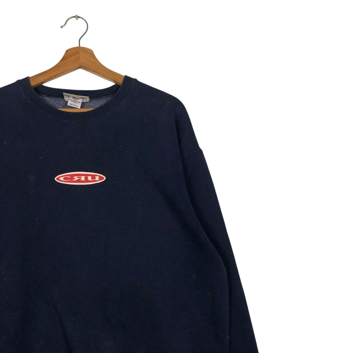 Japanese Brand 🔥VINTAGE SWEATSHIRT CRU MADE IN USA CENTRE LOGO Size US L / EU 52-54 / 3 - 8 Thumbnail