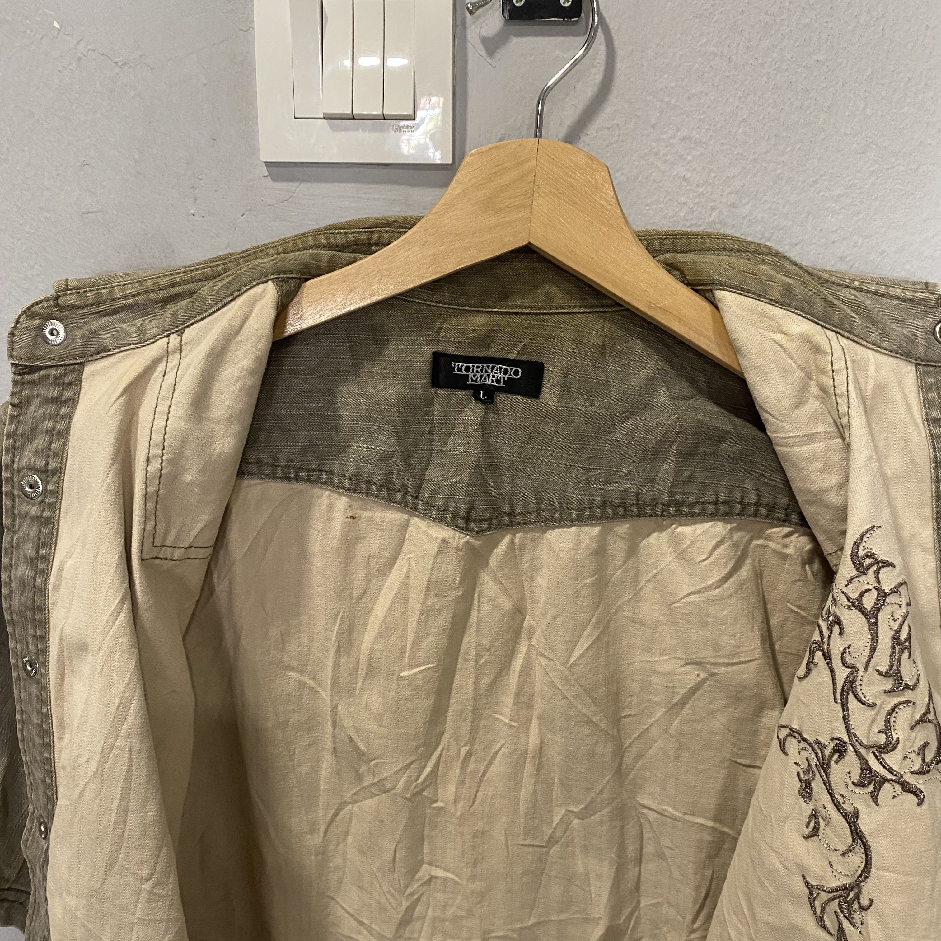 Tornado Mart Tornado Mart Japan Punk gothic embroidery faded button shirt Size US M / EU 48-50 / 2 - 13 Thumbnail