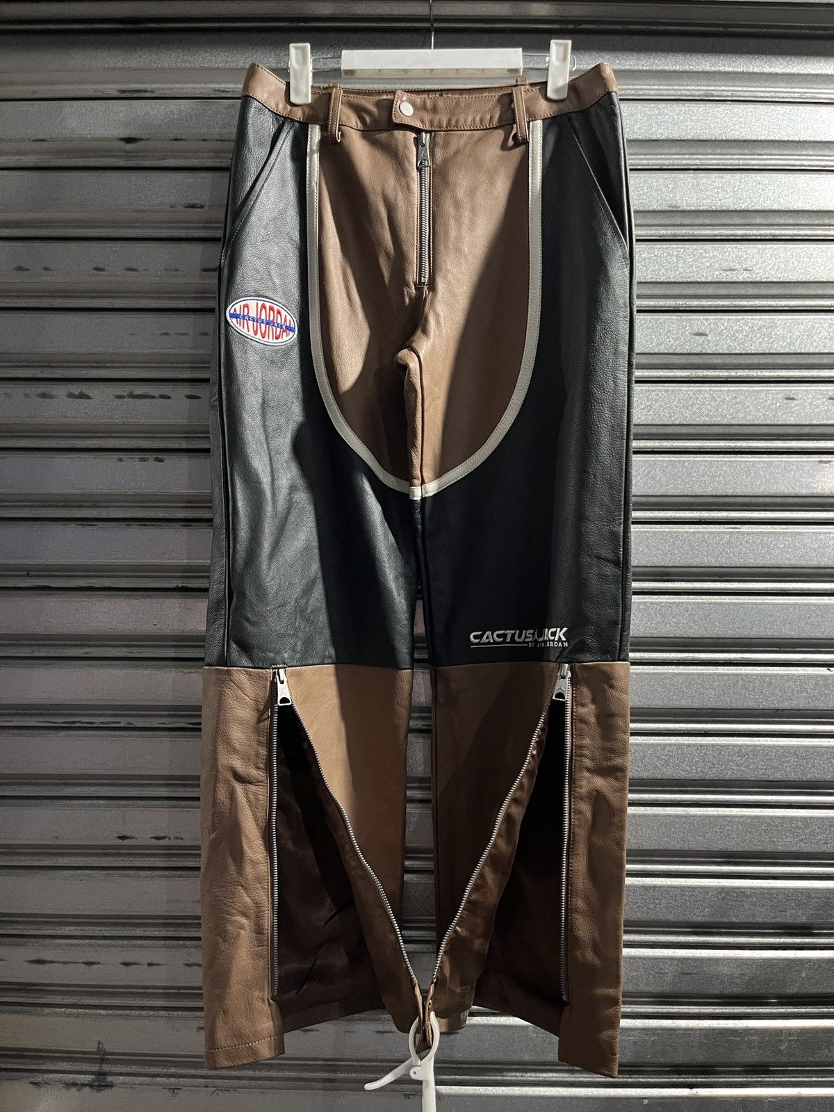 Jordan Brand × Travis Scott Jordan x Travis Scott (Cactus Jack) Leather Motorcycle Pants Size 30" / US 8 / IT 44 - 3 Thumbnail