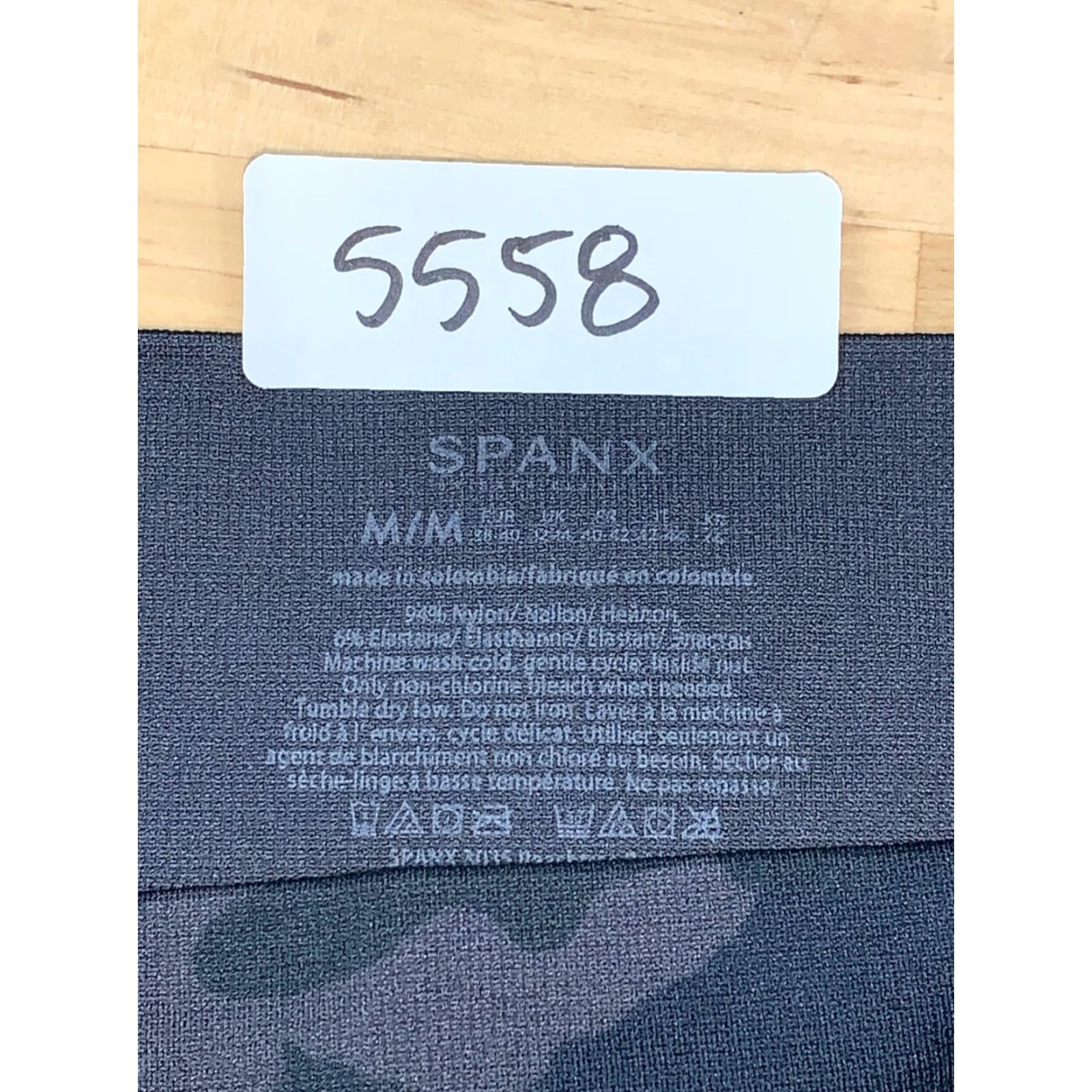 Spanx Spanx Leggings Cropped Casual M Navy Blue Camouflage Look at Me Now Colorful 90s? Size 32" / US 10 / IT 46 - 3 Thumbnail