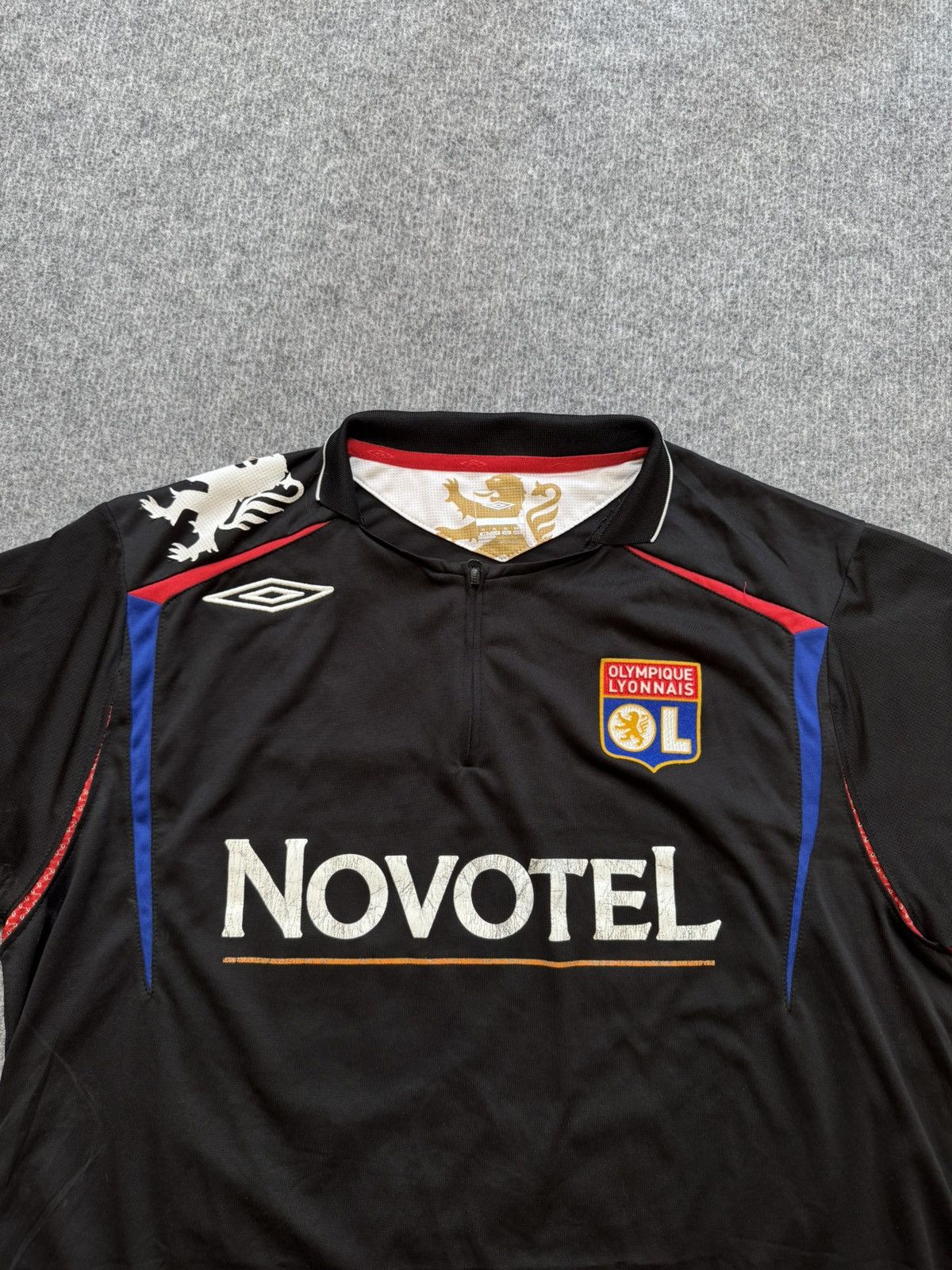 Umbro jersey Umbro Benzema football 2006-2007 Size US XL / EU 56 / 4 - 3 Thumbnail