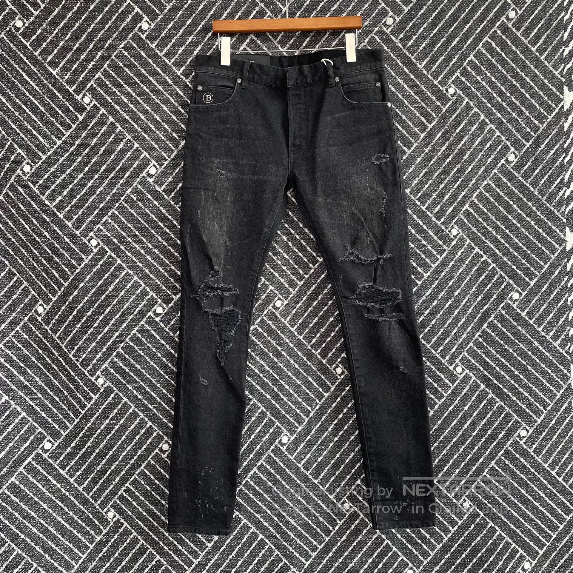 Balmain Balmain Black Silver Washed Distressed Jeans. Size US 32 / EU 48 - 1 Thumbnail