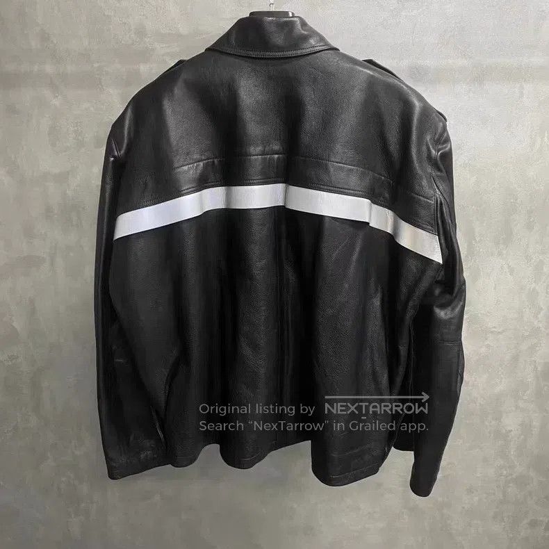 Balenciaga Balenciaga Black Logo Reflective Striped Pattern Leather J Size US L / EU 52-54 / 3 - 2 Thumbnail