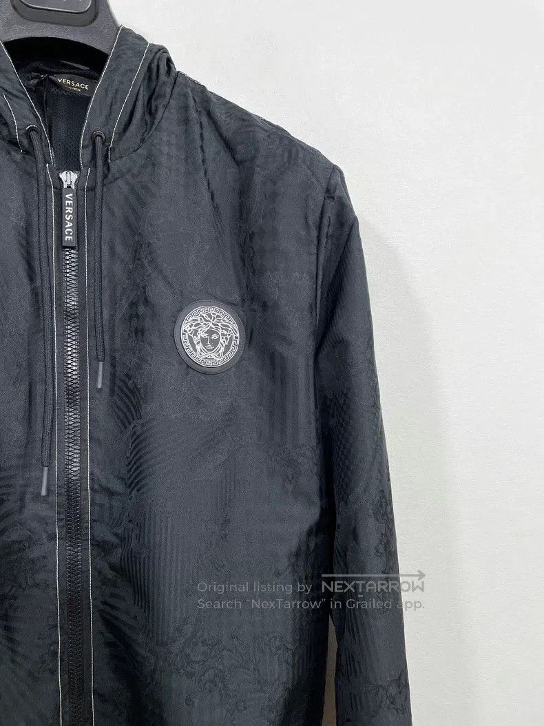 Versace Versace Medusa avatar print casual jacket jacket Size US L / EU 52-54 / 3 - 2 Thumbnail
