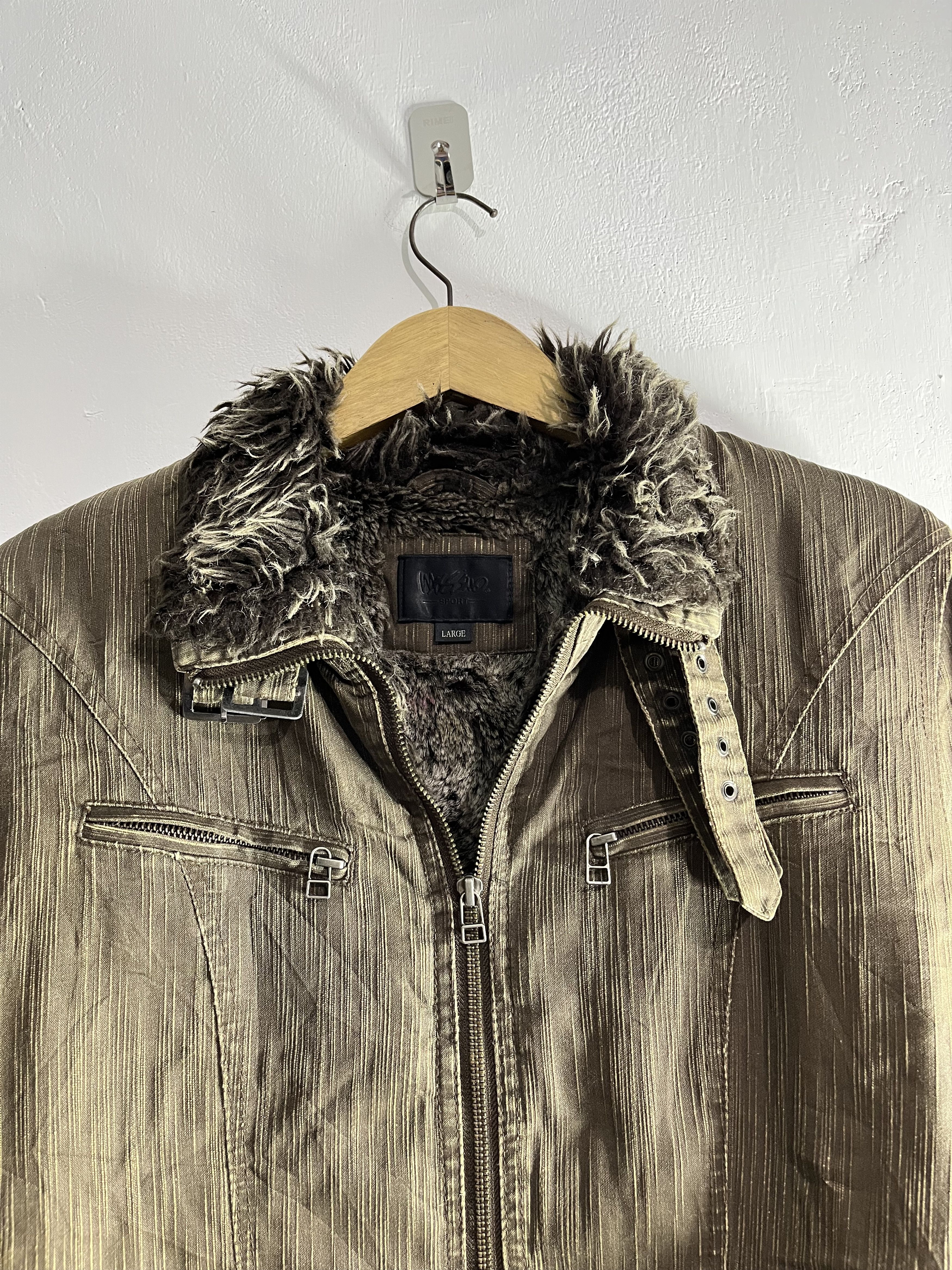 Mossimo Japanese Mossimo faux fur lace up bondage jacket Size US L / EU 52-54 / 3 - 6 Thumbnail