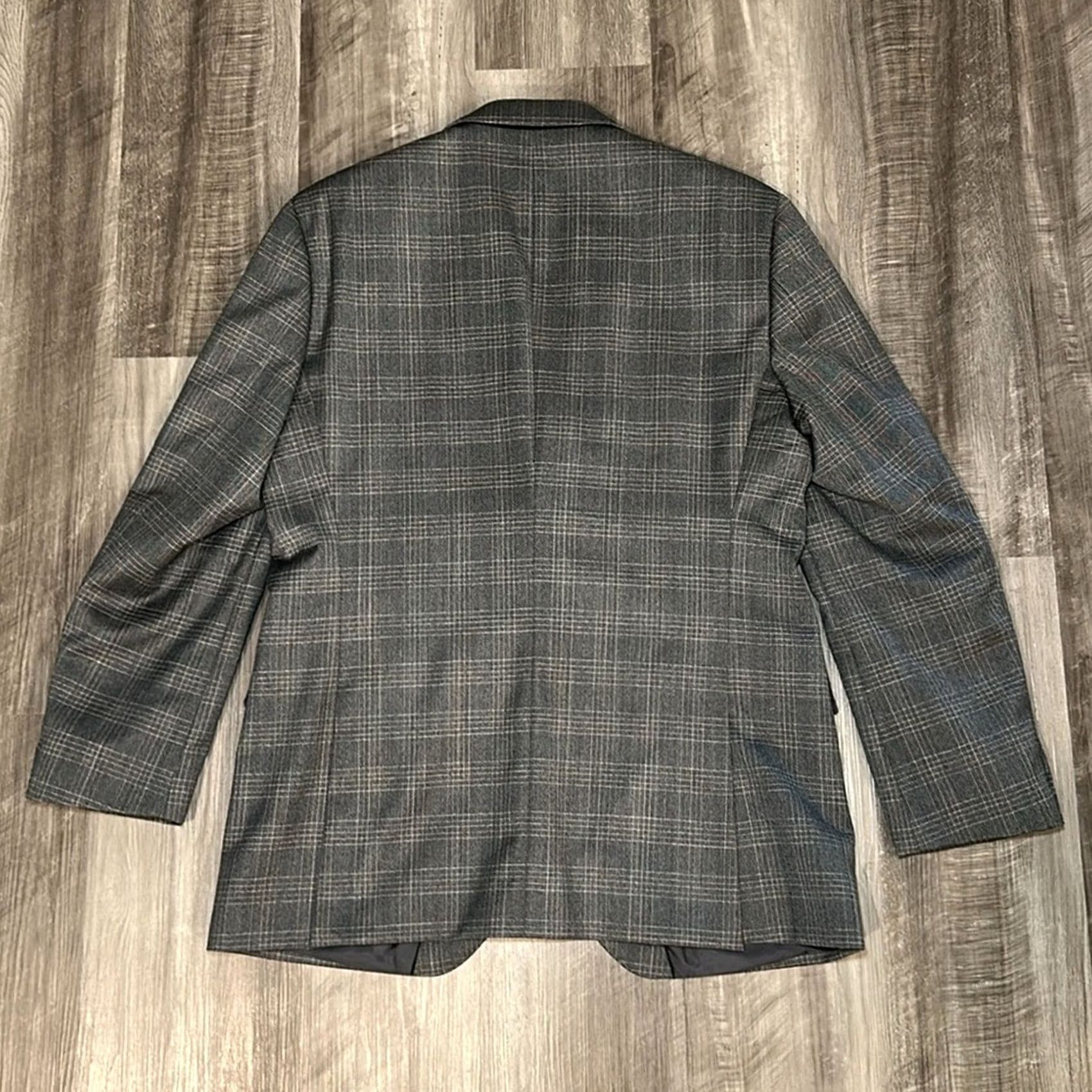 Hugo Boss HUGO BOSS The James Tesse Lanificio Biella Plaid Sport Coat - 42R, Gray, Wool, Men's 42R, 2 Piece, Preowned Size US XS / EU 42 / 0 - 3 Thumbnail