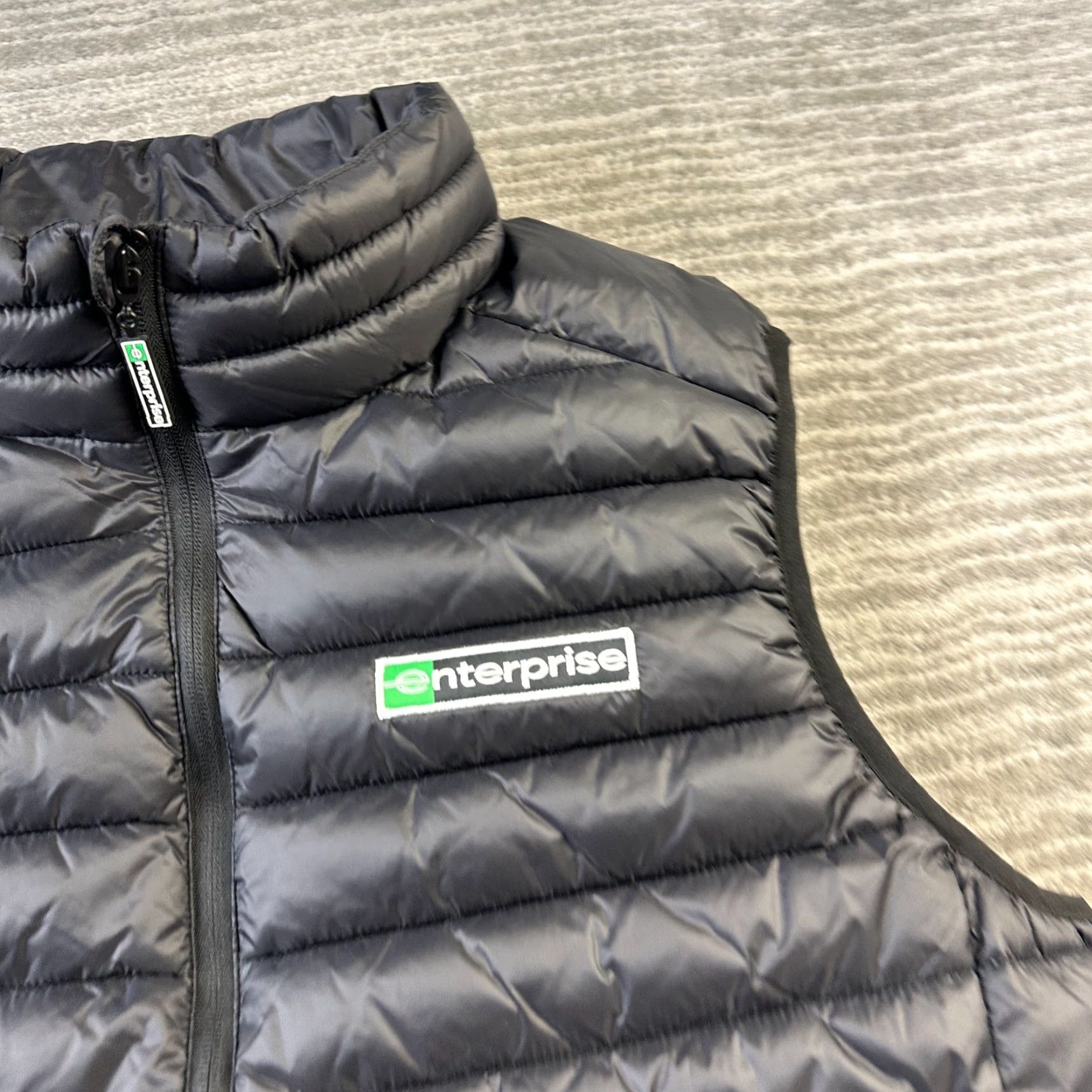 Vintage VINTAGE Image Solutions Enterprise Vest Mens Large Black Puffer Windbreaker Full Zip Casual Winter Fall Mens Size US L / EU 52-54 / 3 - 4 Thumbnail