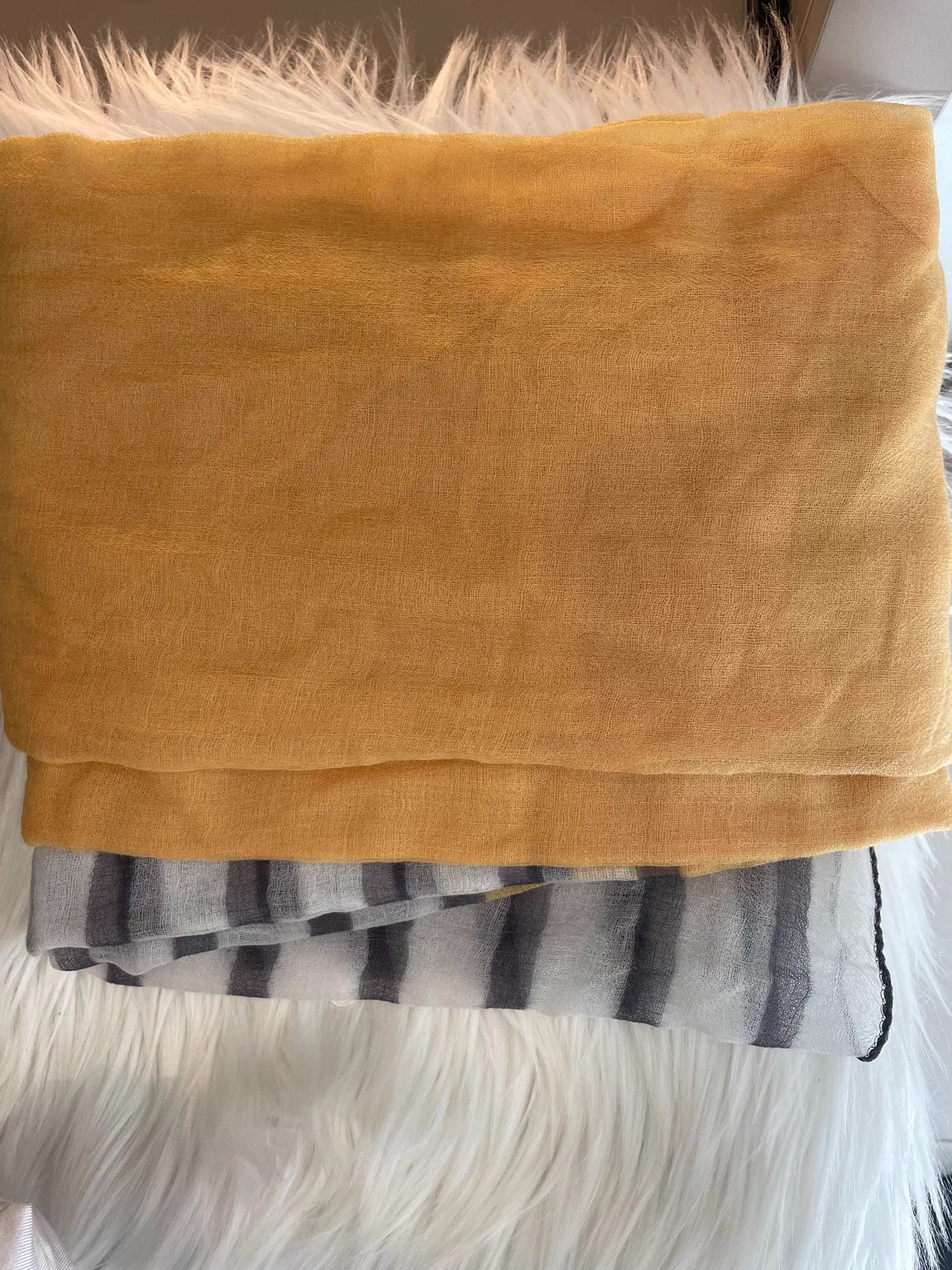 Brunello Cucinelli BC yellow striped cashmere lightweight scarf Size ONE SIZE - 6 Thumbnail