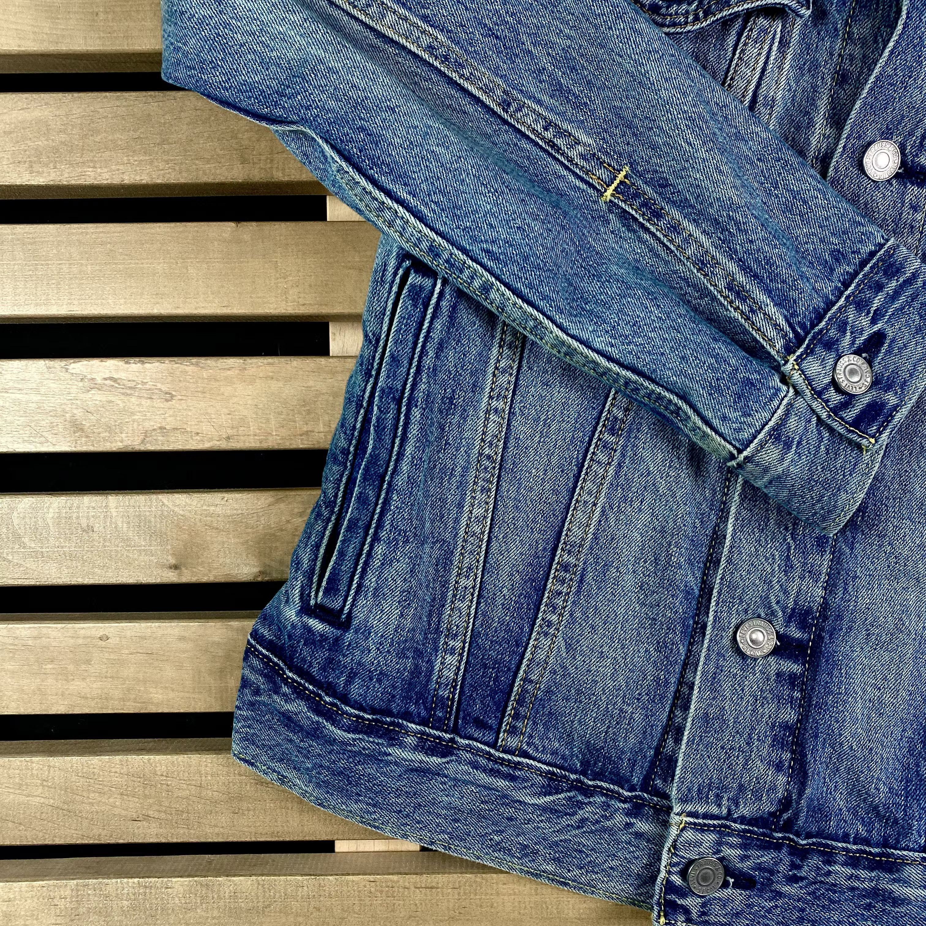 Levi's × Levi's Vintage Clothing × Vintage Mens Denim Bomber Jacket Levis Size S Size US S / EU 44-46 / 1 - 3 Thumbnail