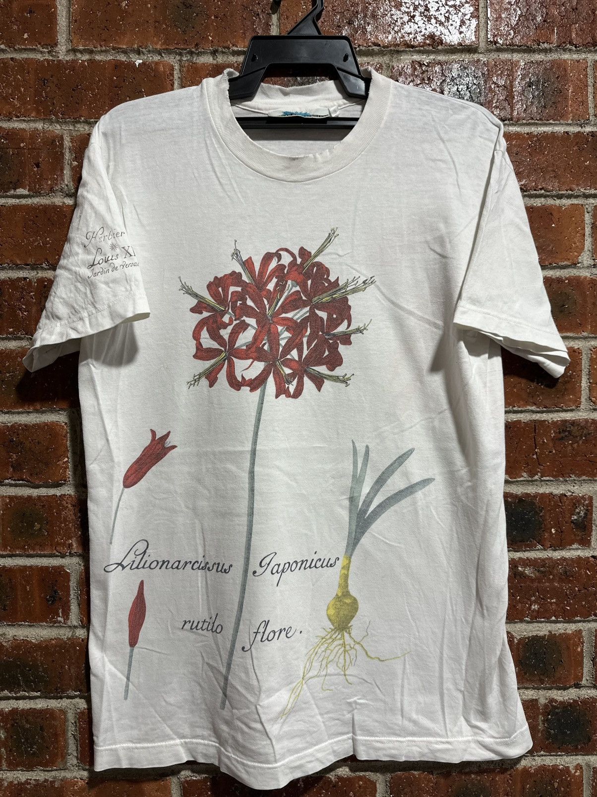 Arts & Science Vintage Chateau De Versailles Faded Tee Size US M / EU 48-50 / 2 - 1 Thumbnail