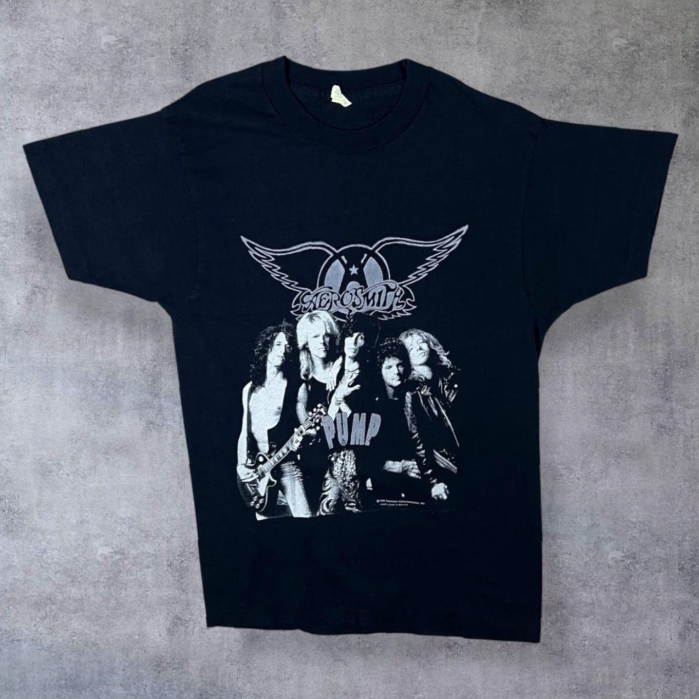 Vintage VINTAGE Screen Stars Aerosmith “Pump” T-Shirt S Shirt Men Black Short Sleeve Round Neck 1989 Size US S / EU 44-46 / 1 - 2 Thumbnail