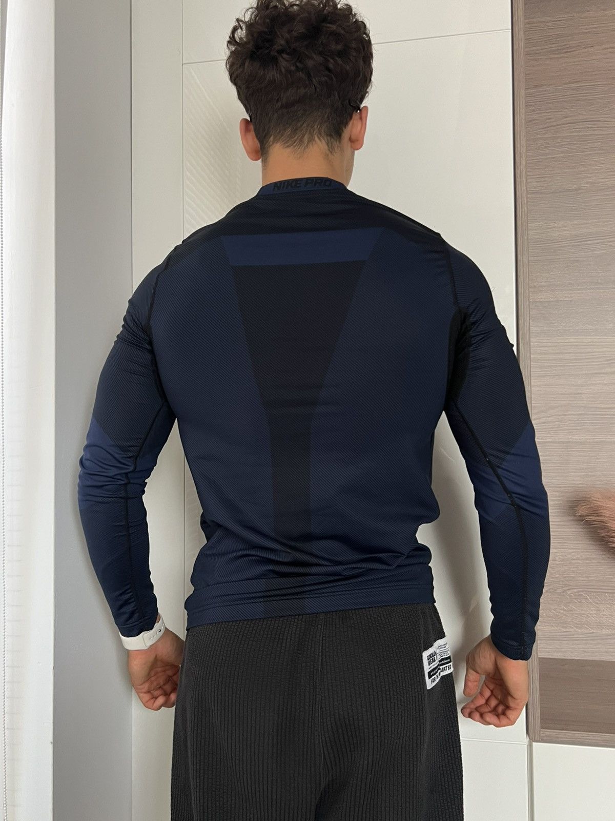 Designer × Nike ‼️Nike Pro Combat Thermo ball Gym Style Straight Long Sleeve‼️ Size US S / EU 44-46 / 1 - 3 Thumbnail