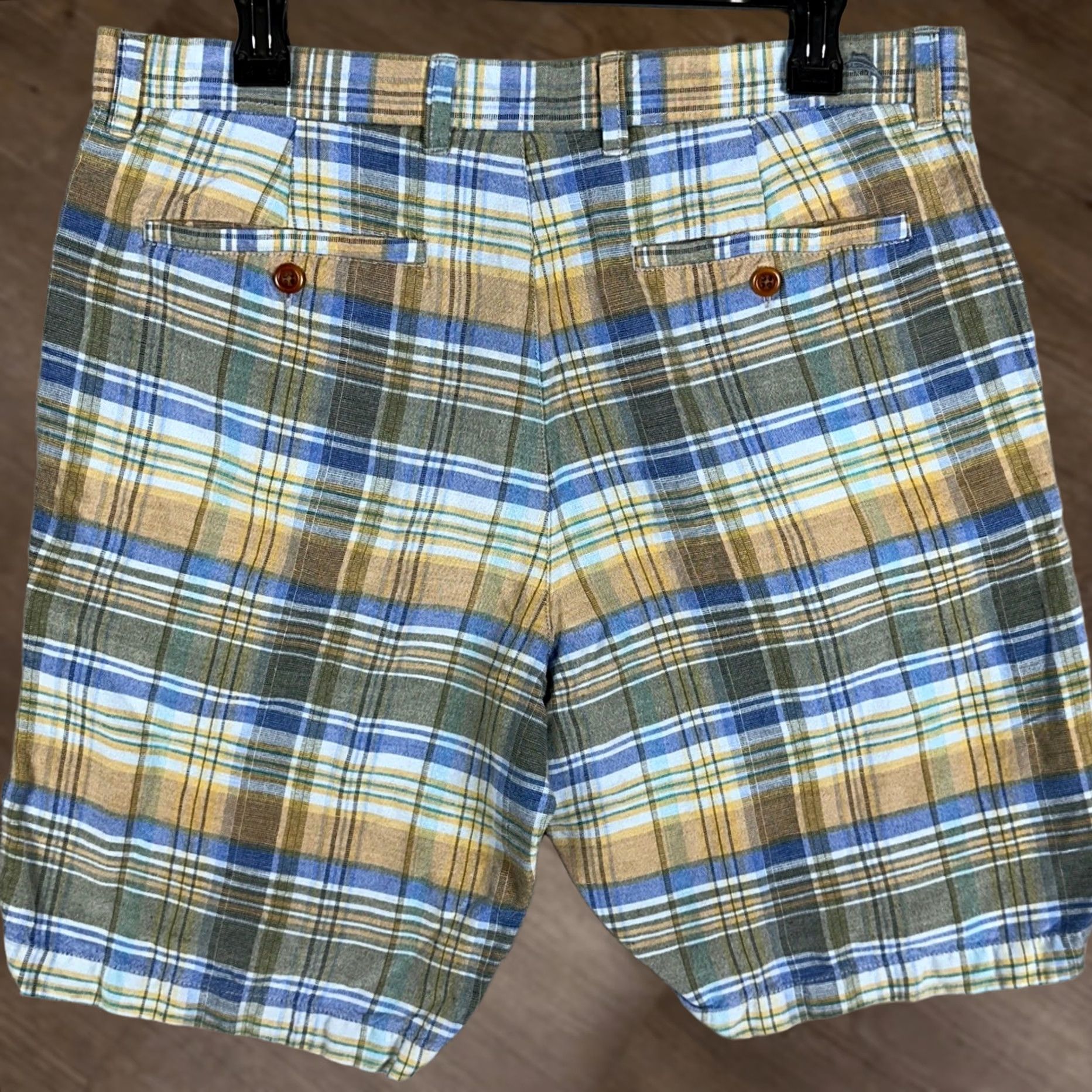 Tommy Bahama Tommy Bahama Plaid Shorts Mens 33 Flat Front Button Logo Multicolor Linen Lyocell Casual Summer Beach Travel Mens Size US 33 - 1 Thumbnail