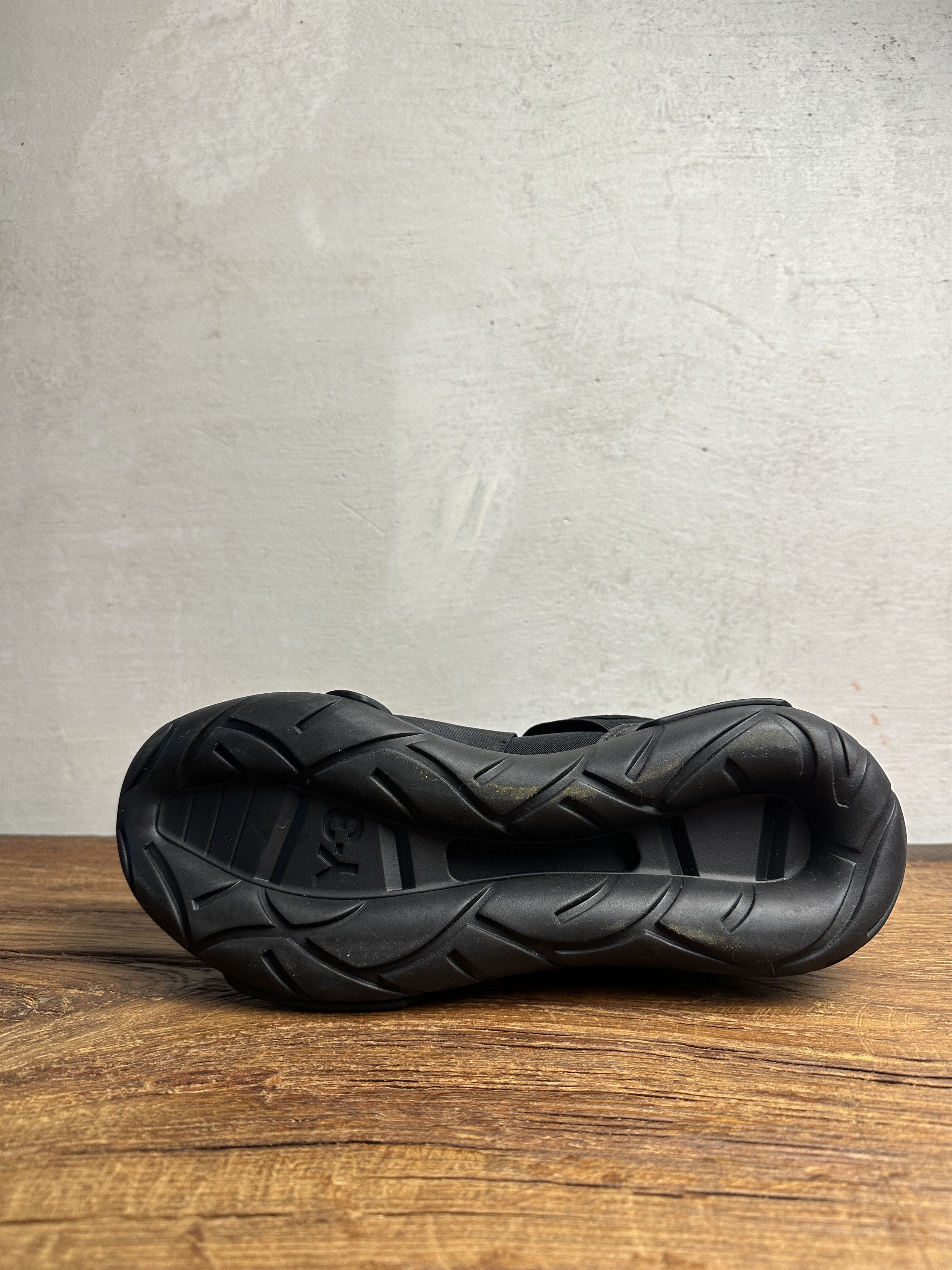 Adidas Y-3 Qasa High Triple Black Size US 7 / EU 40 - 7 Thumbnail