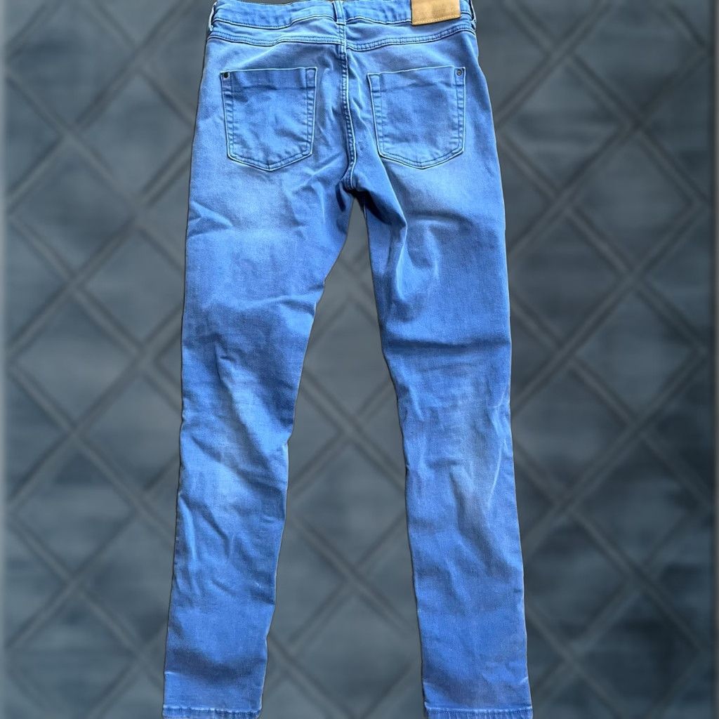 Zara ZARA Basic Jeans Women Blue 6 Regular Size Solid USA Womens Size 28" / US 6 / IT 42 - 1 Thumbnail