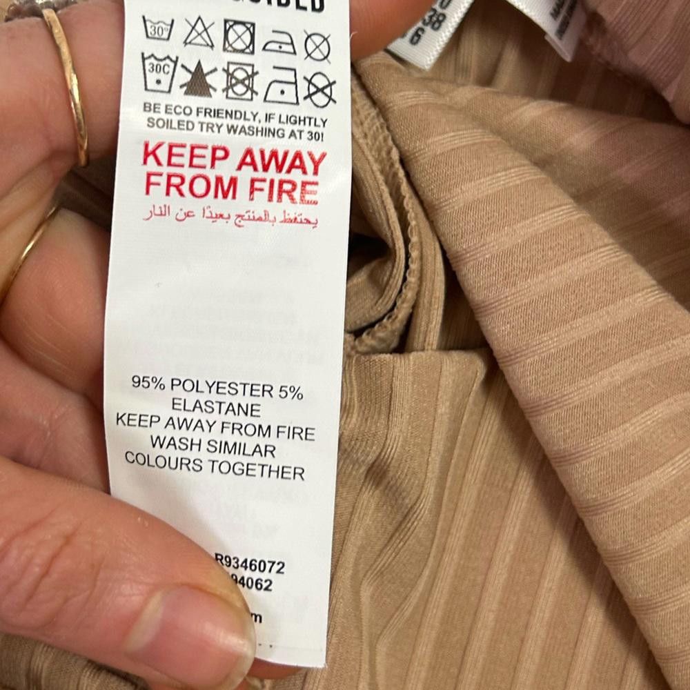 Designer Missguided l NWT High Waisted Ribbed Leggings Tan Size 6 Size 28" / US 6 / IT 42 - 9 Thumbnail