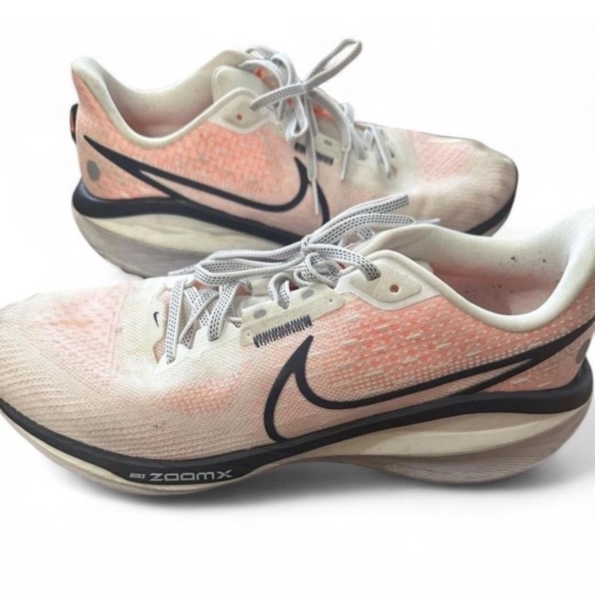 Nike Men’s Air Zoom Vomero 17 Running Shoes Size US 10 Size US 10 / EU 43 - 7 Thumbnail