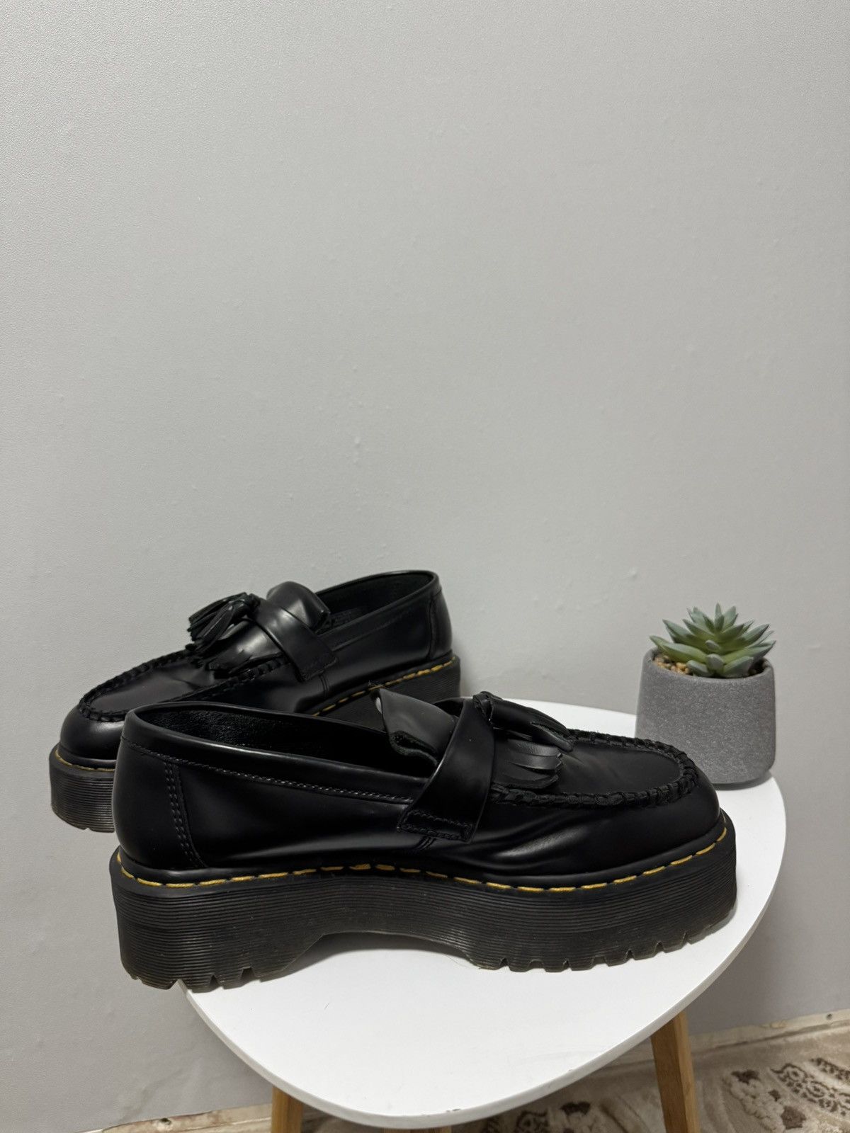 Dr. Martens Dr. Martens Adrian Bex Smooth leather tassel loafers size 9 Size US 9 / EU 42 - 5 Thumbnail