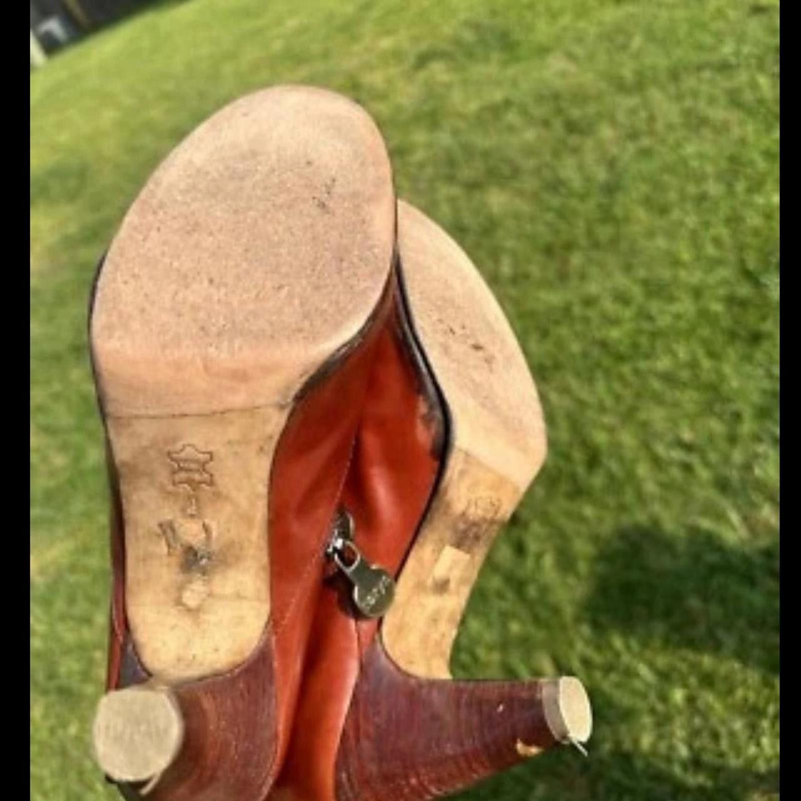 Other Brown leather ankle boots with a vintage vibe boots Size US 8 / IT 38 - 4 Thumbnail