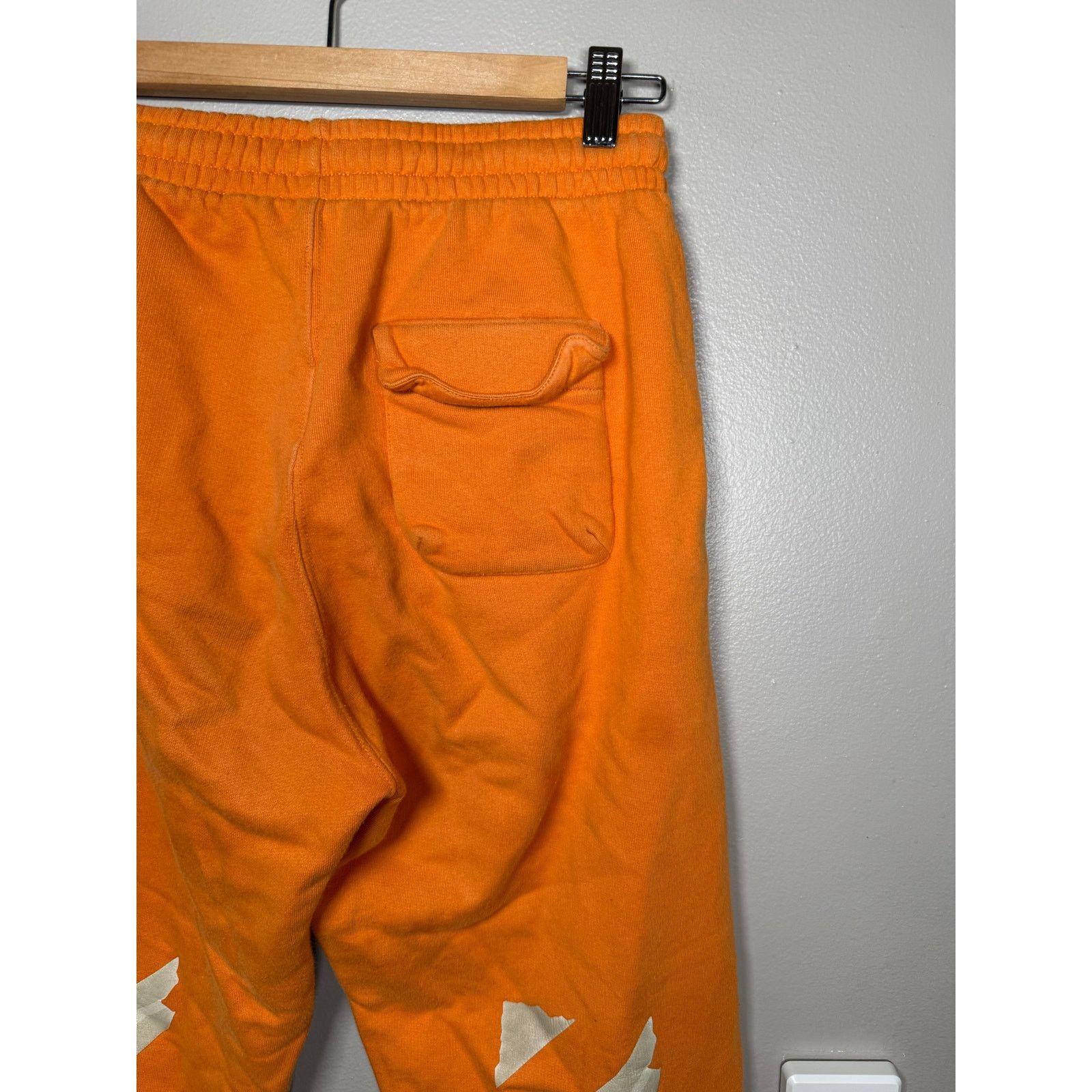 Off-White Off-White Drawstring Tape Arrows Diagonals Sweatpants size S Size US 30 / EU 46 - 11 Thumbnail