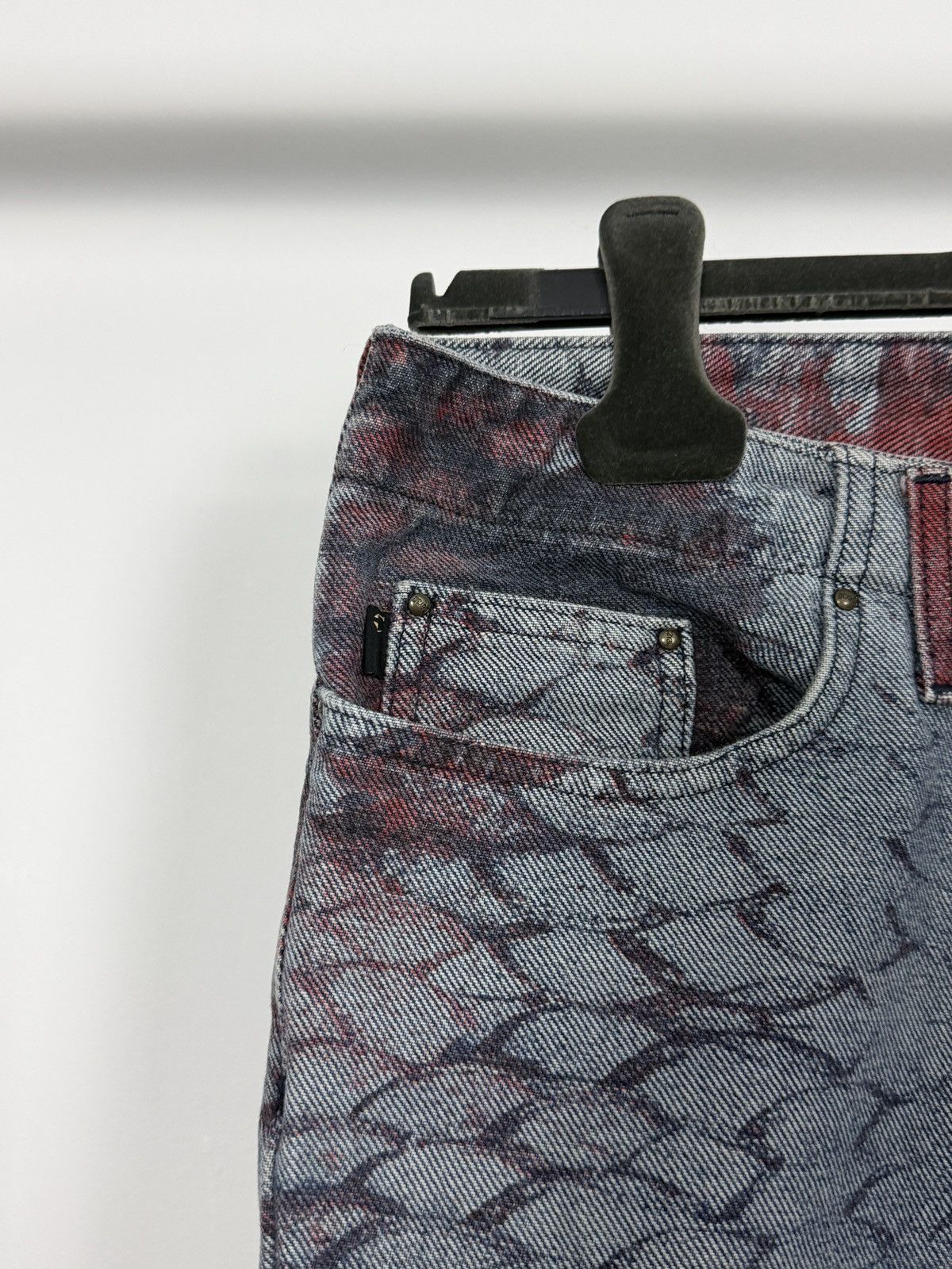 Roberto Cavalli Roberto Cavalli S/S2001 Flared Bleeding Python Scale Jeans Size 30" / US 8 / IT 44 - 5 Thumbnail
