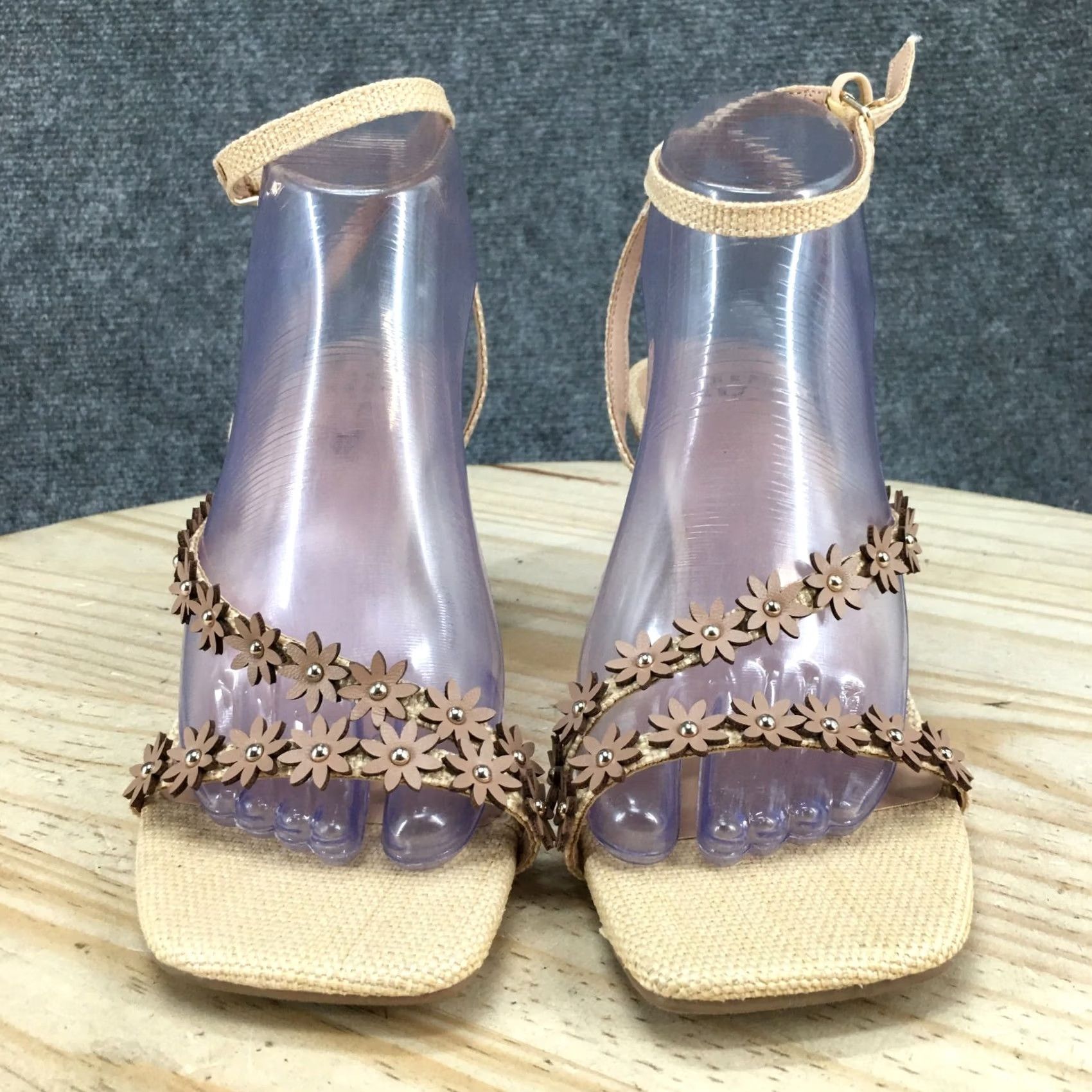 Vintage A New Day Sandals Womens 7.5 Strappy Ankle Strap Block High Heels Beige NEW Size US 8 / IT 38 - 4 Thumbnail
