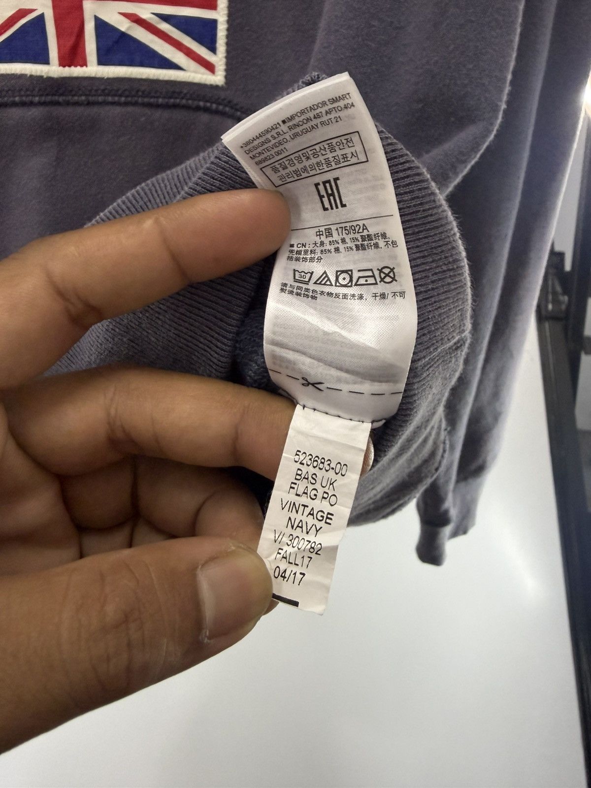 Gap 🔥 GAP Britain Navy Distressed Faded Hoodie Spellout Logo - S Size US S / EU 44-46 / 1 - 12 Thumbnail