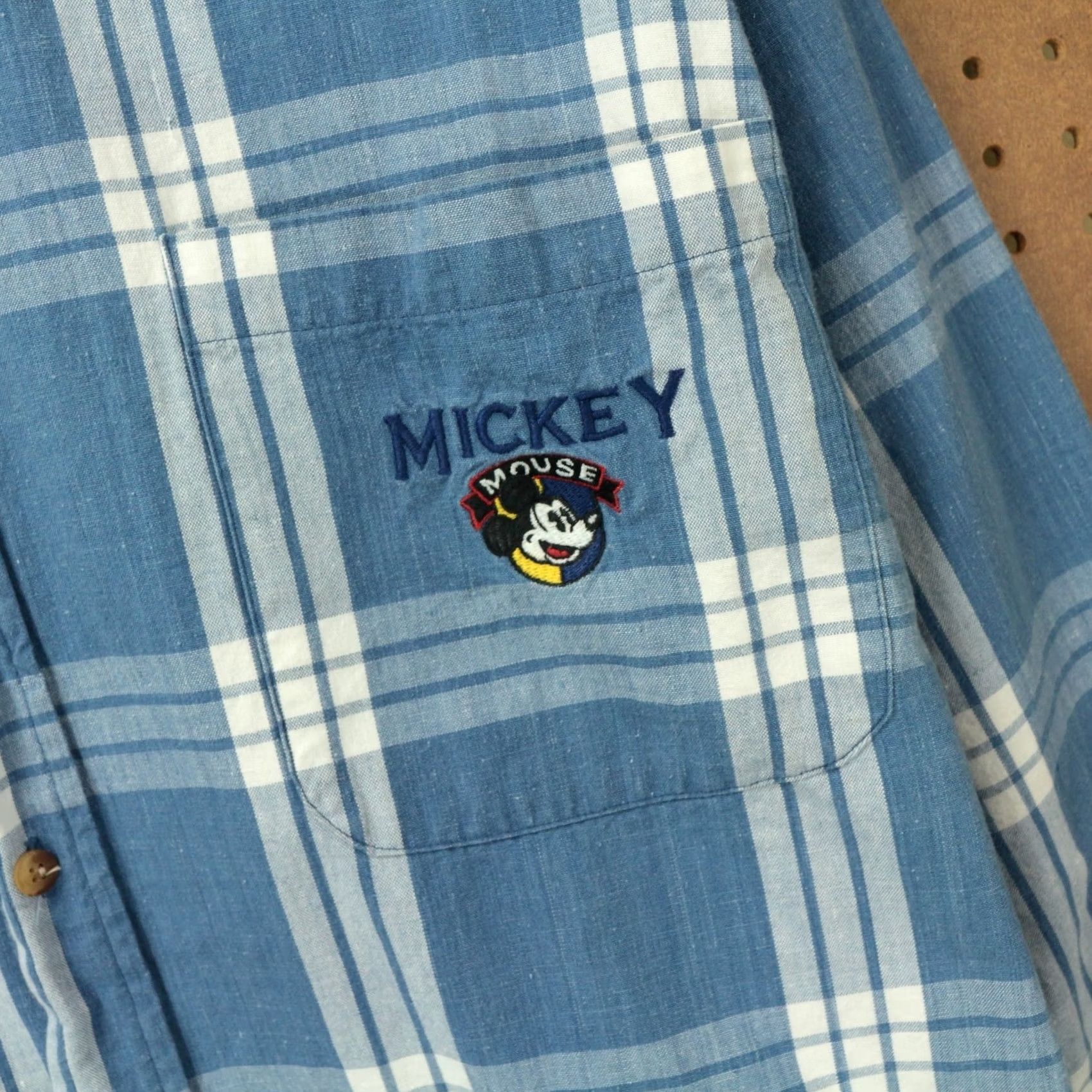 Disney vtg Disney Store mickey mouse plaid men's shirt LARGE blue 90s 00s Size US L / EU 52-54 / 3 - 4 Thumbnail
