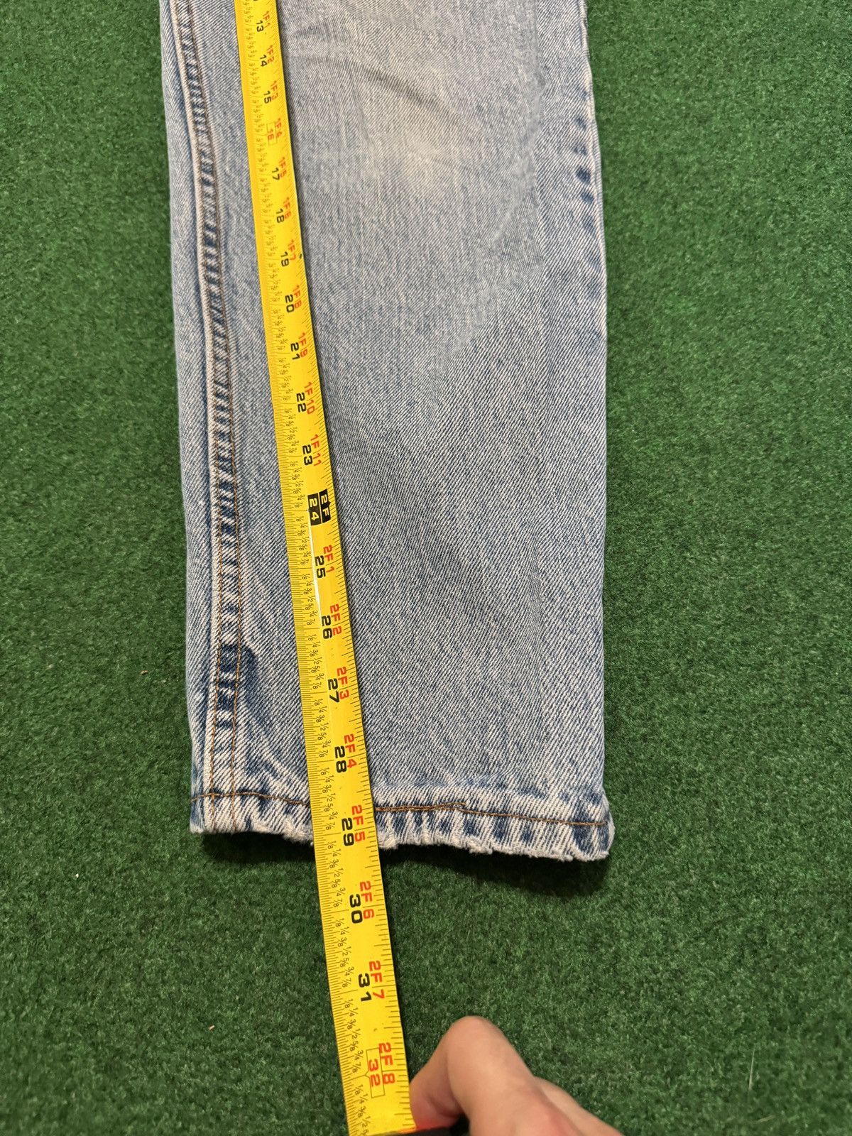 Levi's Vtg 90s Levi’s 550 Relaxed Fit USA Made Light Wash Jeans Size 31" - 7 Thumbnail