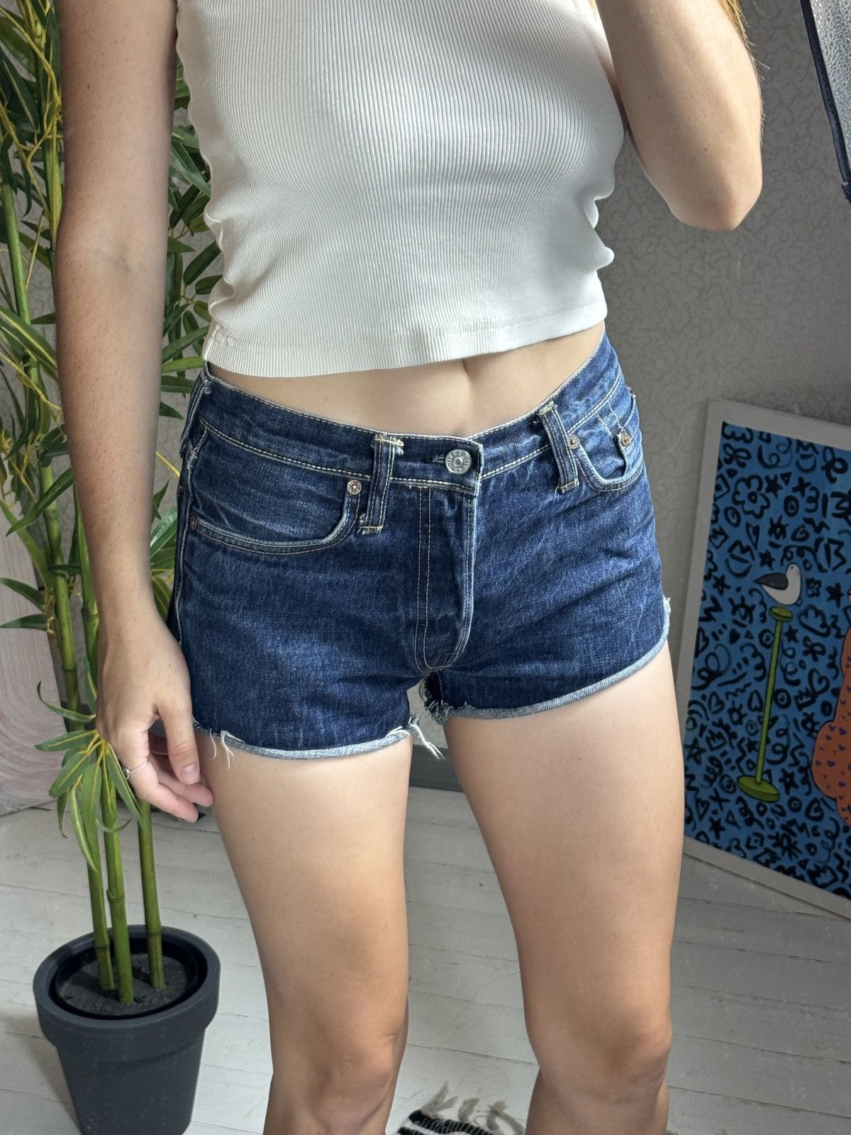 Evisu EVISU DAICOCK PAINTED DENIM SHORTS Size 28" / US 6 / IT 42 - 13 Thumbnail
