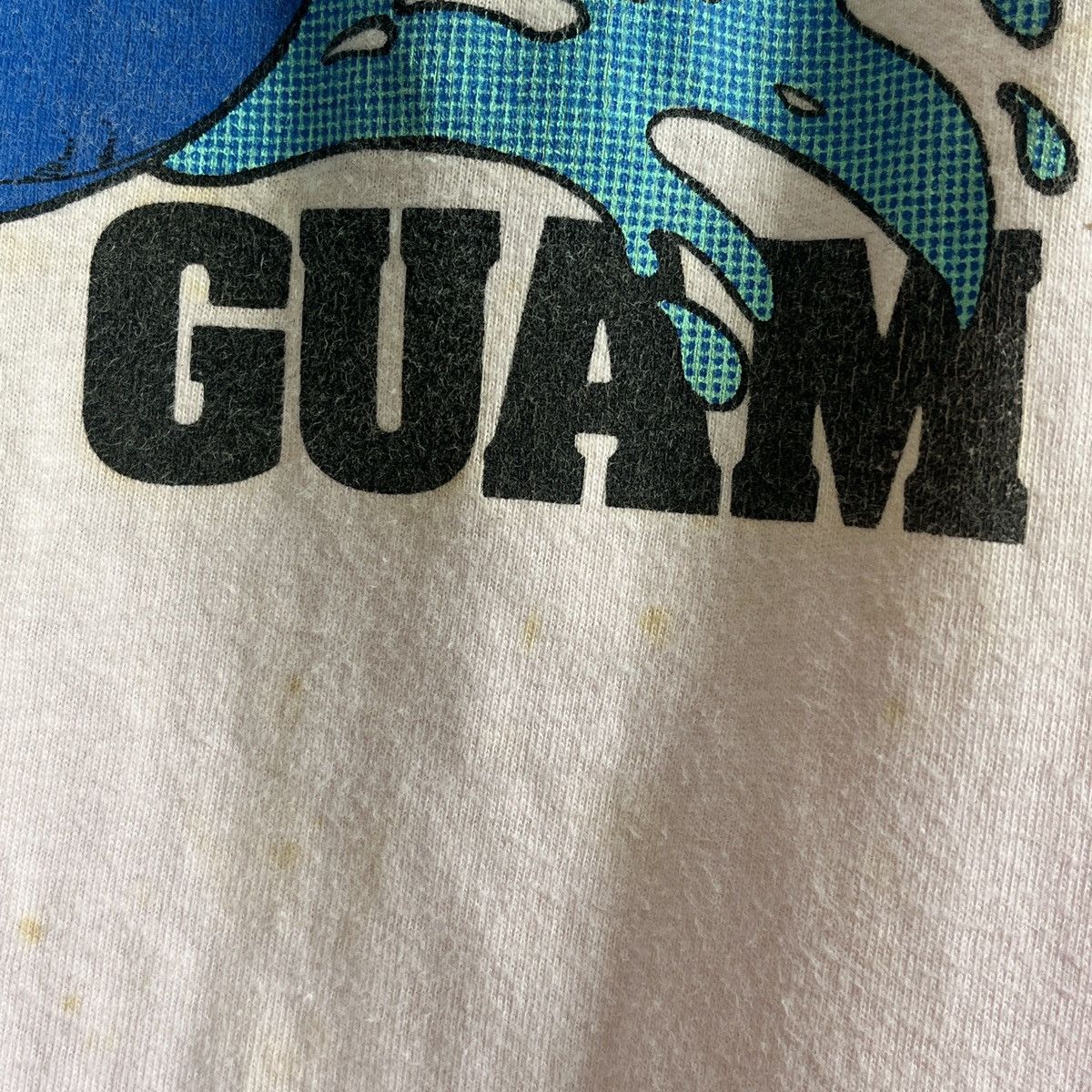 Hanes × Vintage Vintage 1980s Fish Guam Hanes Beefy Single Stitch TShirt Size US S / EU 44-46 / 1 - 10 Thumbnail