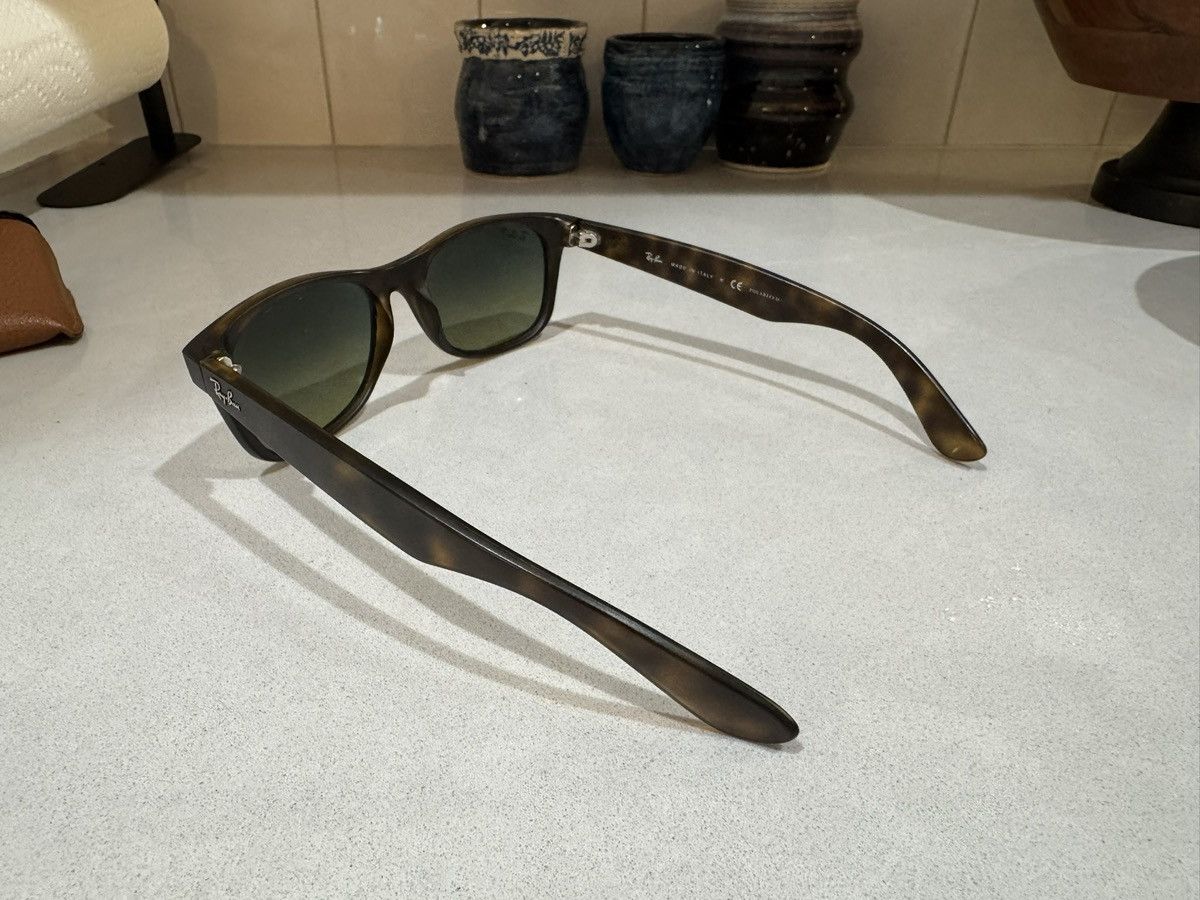 RayBan Polarized RayBan New Wayfarer Classic Size ONE SIZE - 6 Thumbnail