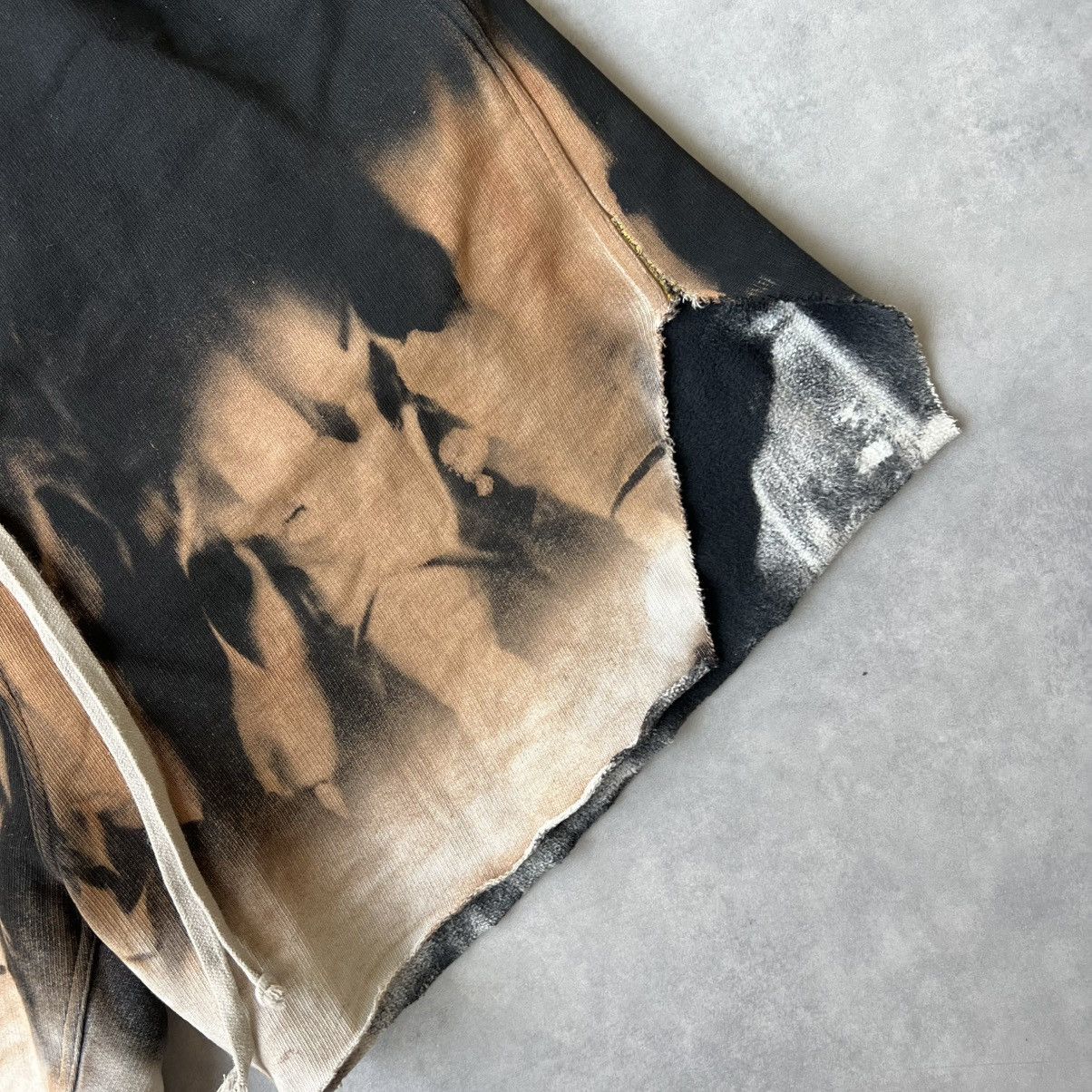 Rick Owens Rick Owens 2025 Bleach Dyed Shorts Size US 32 / EU 48 - 3 Thumbnail