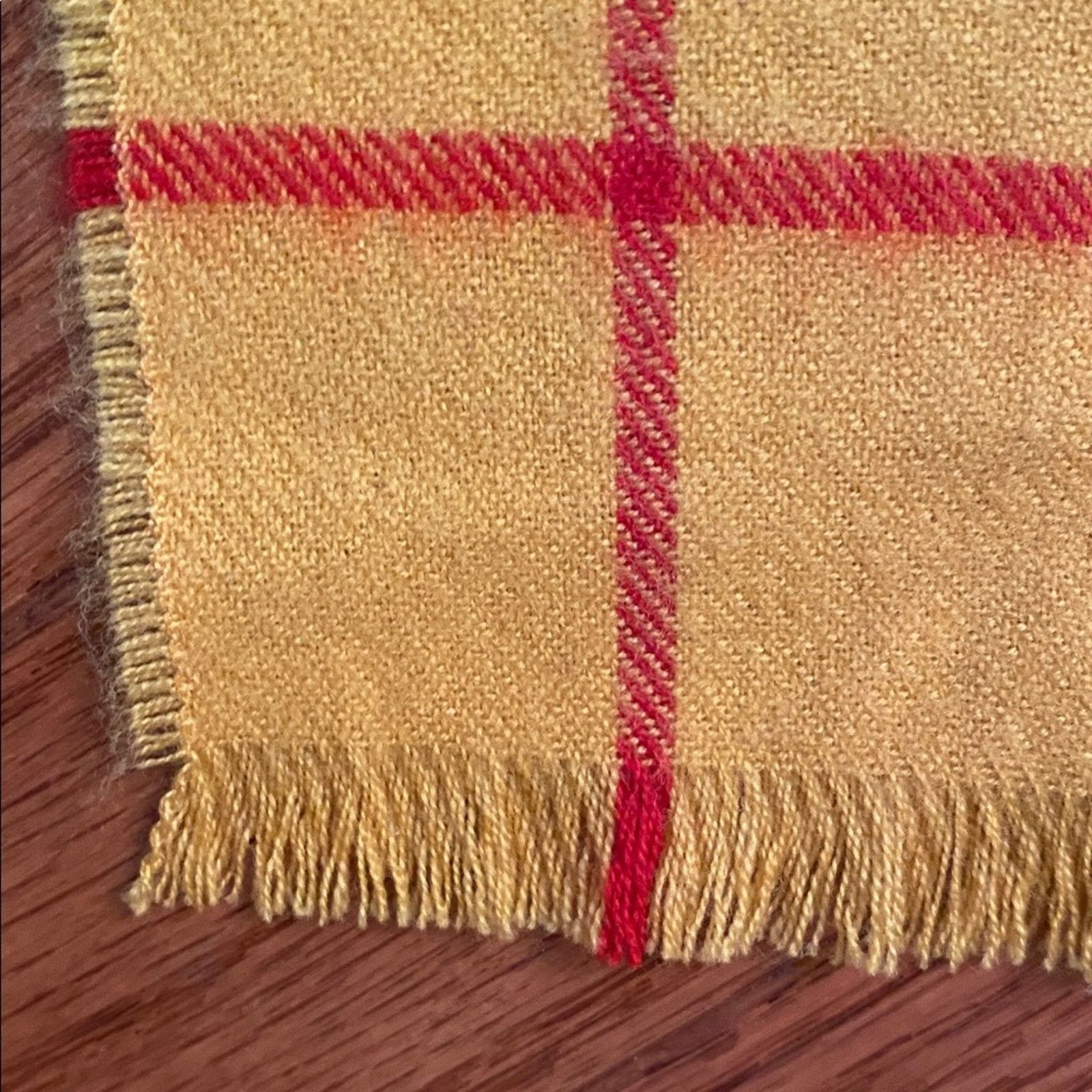 Johnstons Of Elgin NEW Johnstons of Elgin MacLeod Univ of St Andrews Wool Scarf Size ONE SIZE - 10 Thumbnail