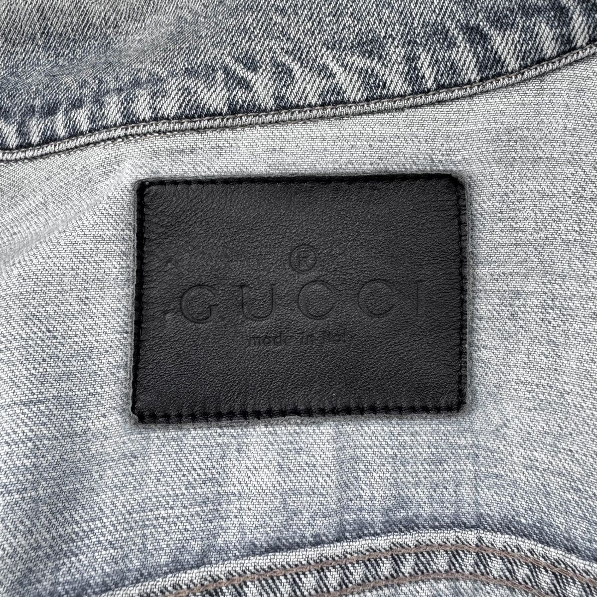 Gucci Gucci Tom Ford 2000’s Washed Distressed Denim Trucker Jacket Size US L / EU 52-54 / 3 - 13 Thumbnail