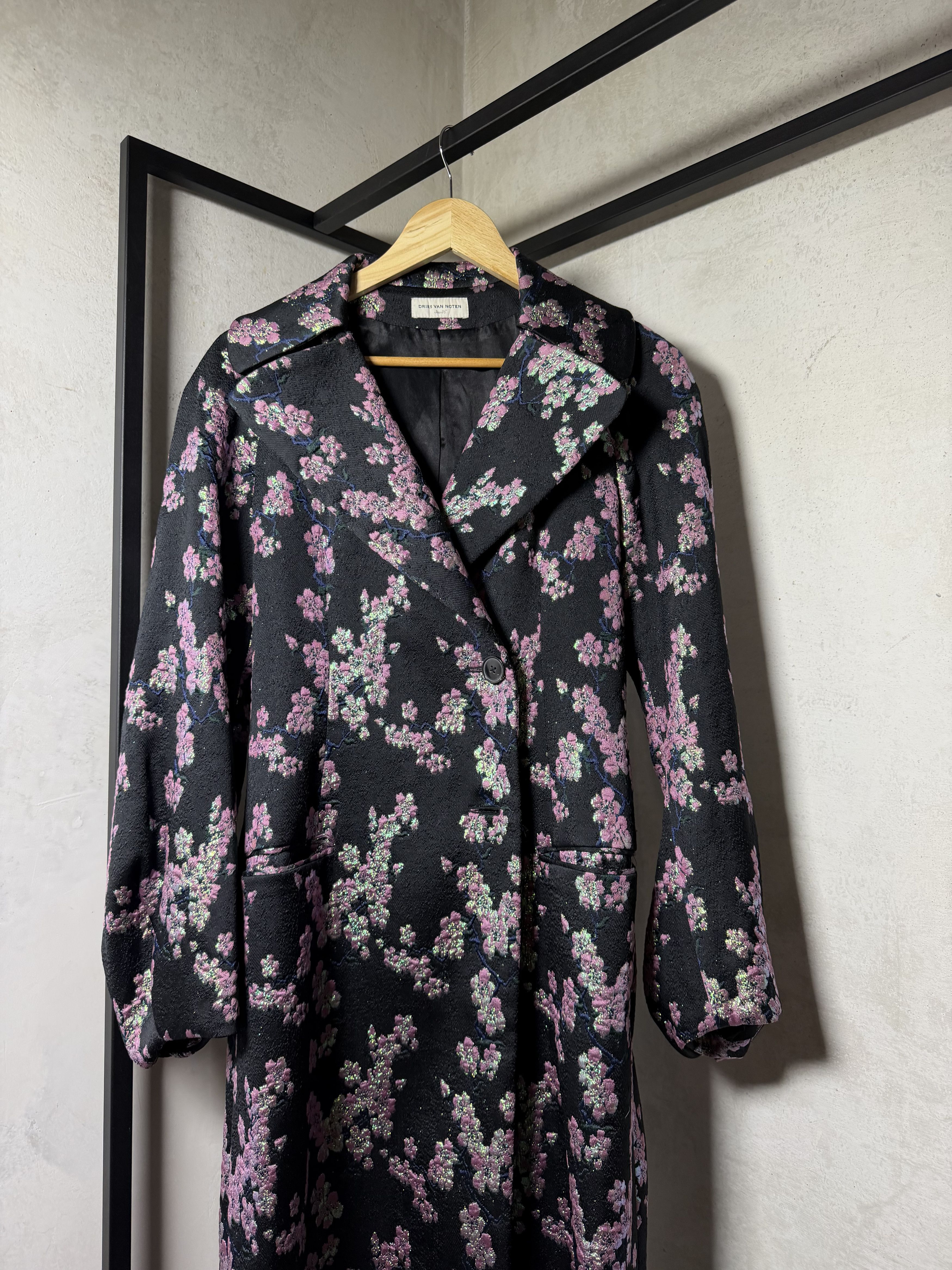 Dries Van Noten EXCLUSIVE Dries Van Noten Richy Jacquard Brocade Coat Size S / US 4 / IT 40 - 3 Thumbnail